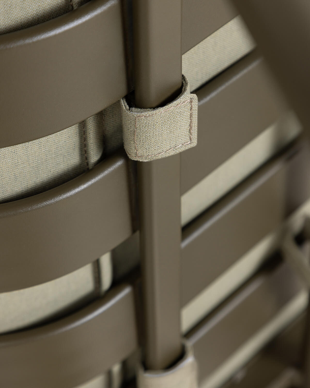 Sedia da Pranzo in Alluminio e Tessuto Llibet, immagine della galleria 10