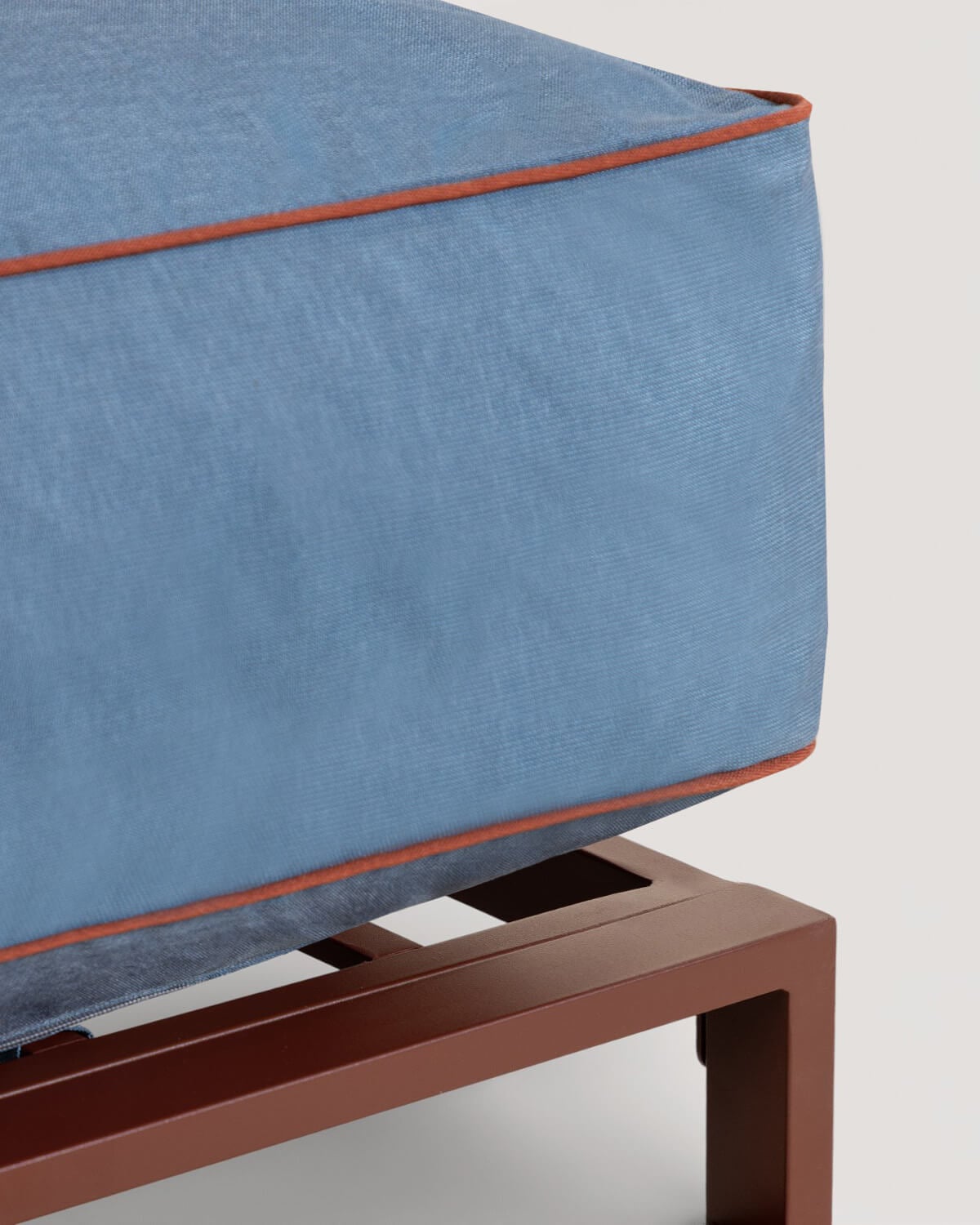 Modulo Centrale con Pouf da Giardino in Metallo e Tessuto Kristen, immagine della galleria 5