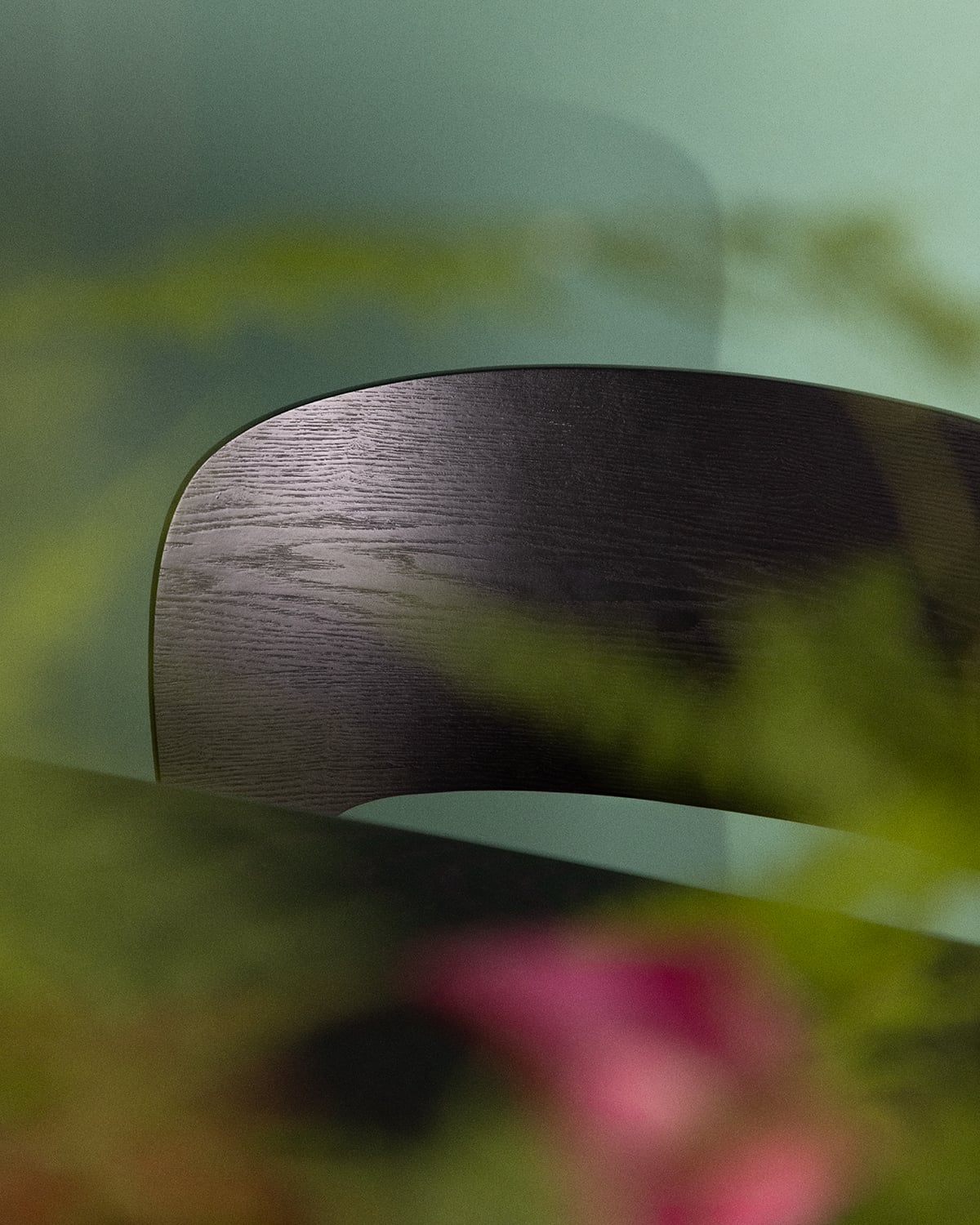 Set da Pranzo Rettangolare (220x110 cm) Kuroen e 8 Sedie in Legno di Josef, immagine della galleria 6