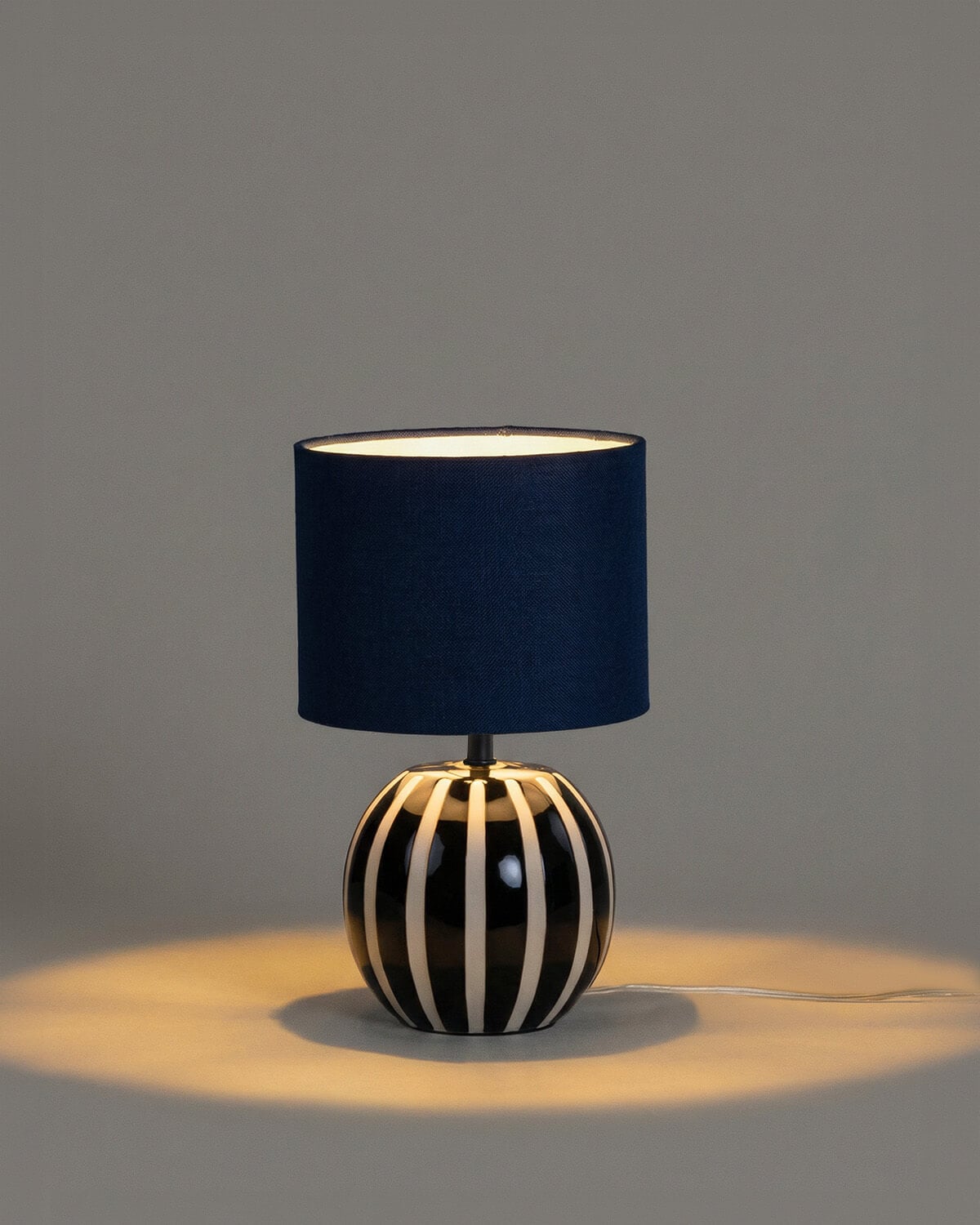 Lampada da Tavolo in Ceramica Waylen, immagine della galleria 2