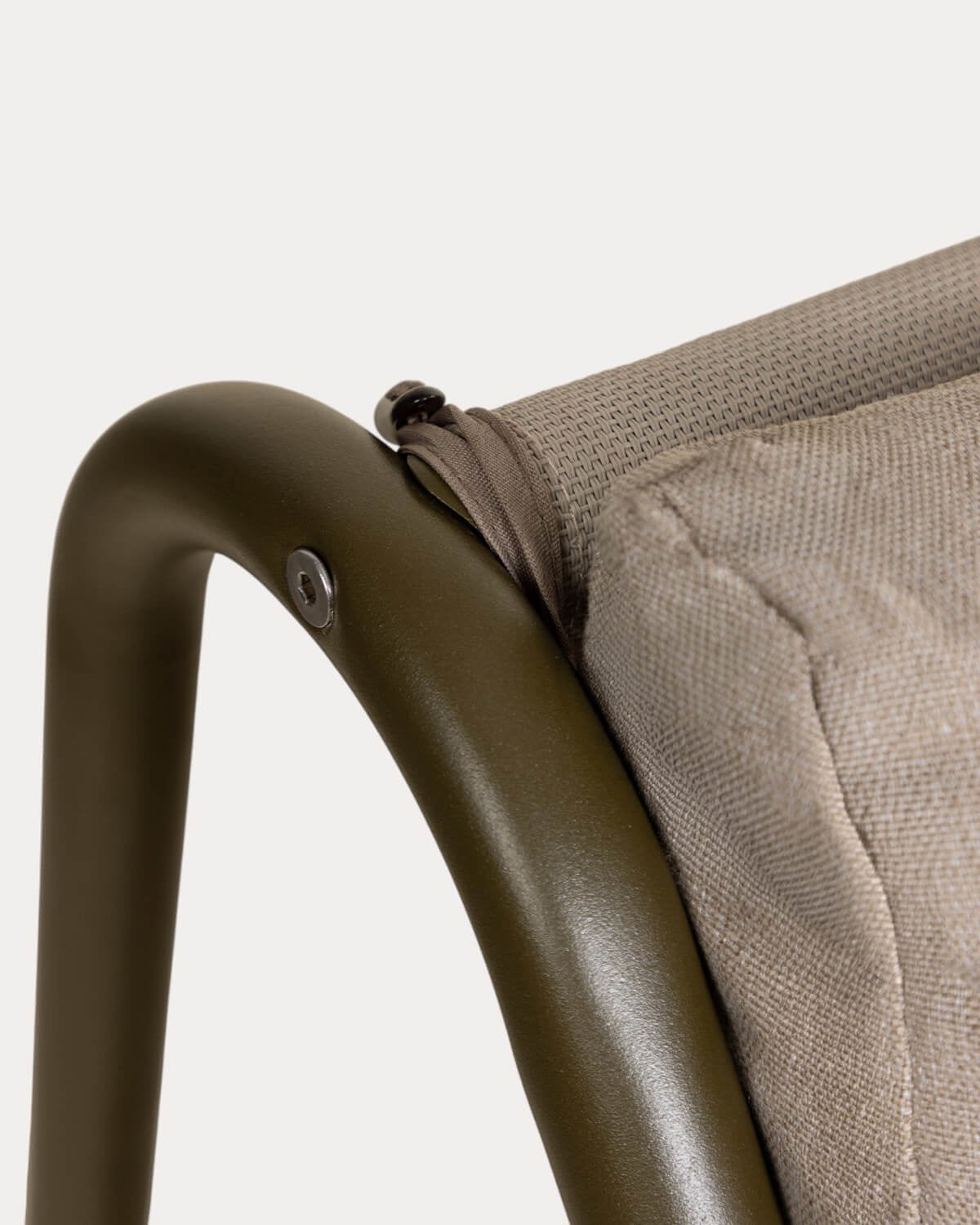 Set da Giardino con Divano a 2 Posti, 2 Poltrone, 1 Tavolino da Caffè e 1 Tavolino Laterale in Metallo e Tessuto Jazmin, immagine della galleria 8