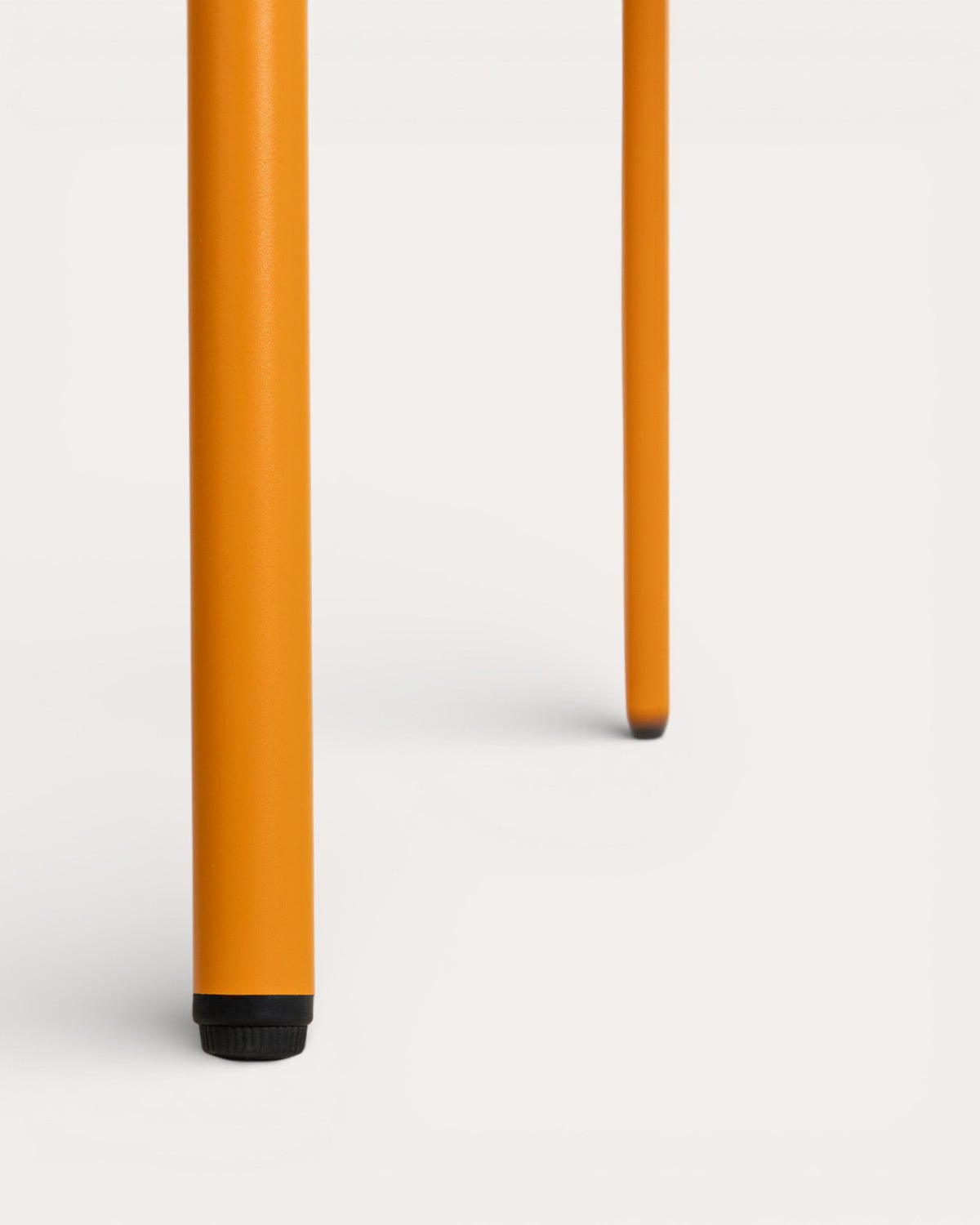 Set Tavolo Quadrato (78x78 cm) Mijail e 4 Poltrone in Metallo Vinke per Uso Esterno, immagine della galleria 8