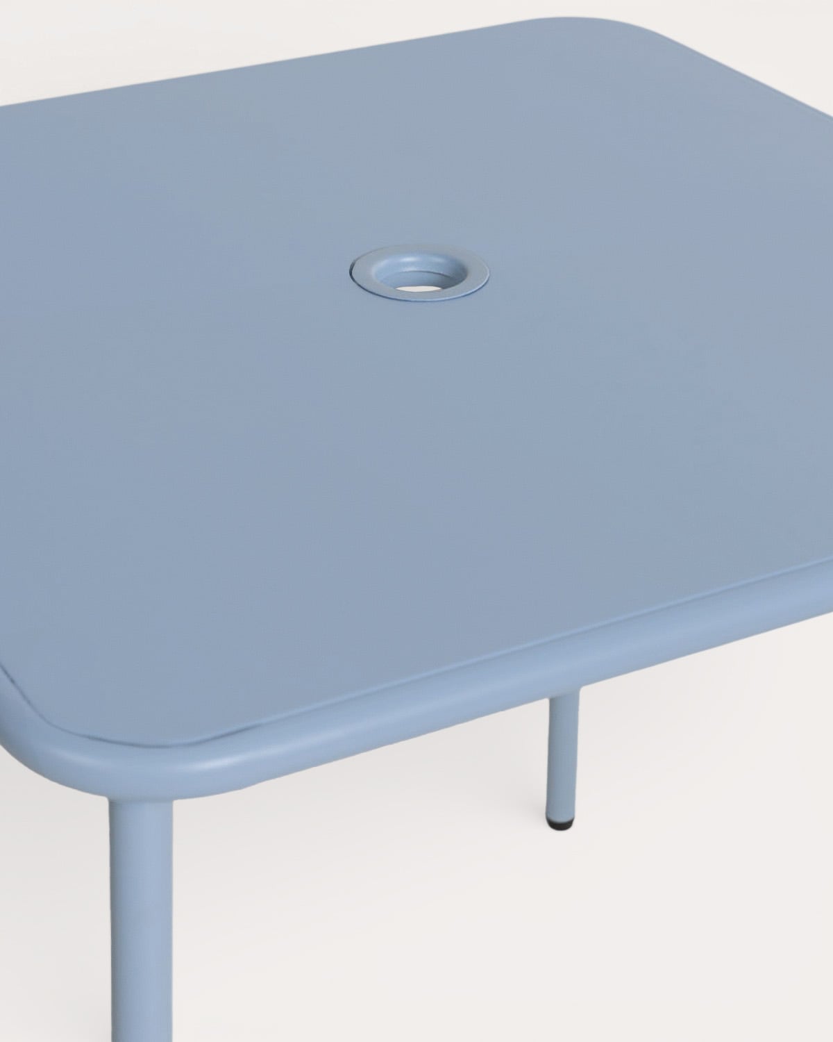 Set Tavolo Quadrato (78x78 cm) Mijail e 4 Poltrone da Esterno in Metallo Biaritz, immagine della galleria 7