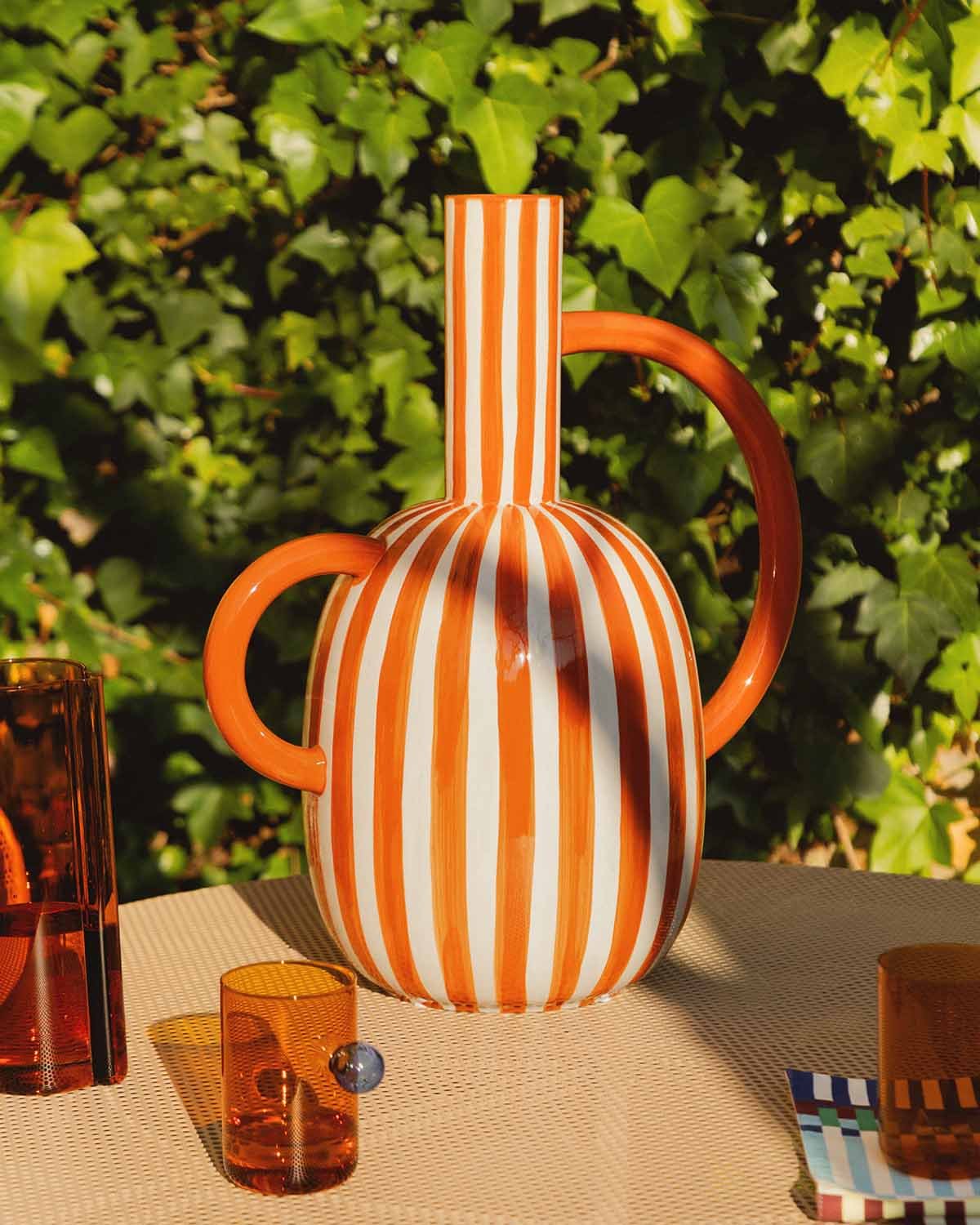 Vaso Alto in Dolomia XL Uves Lines , immagine della galleria 2