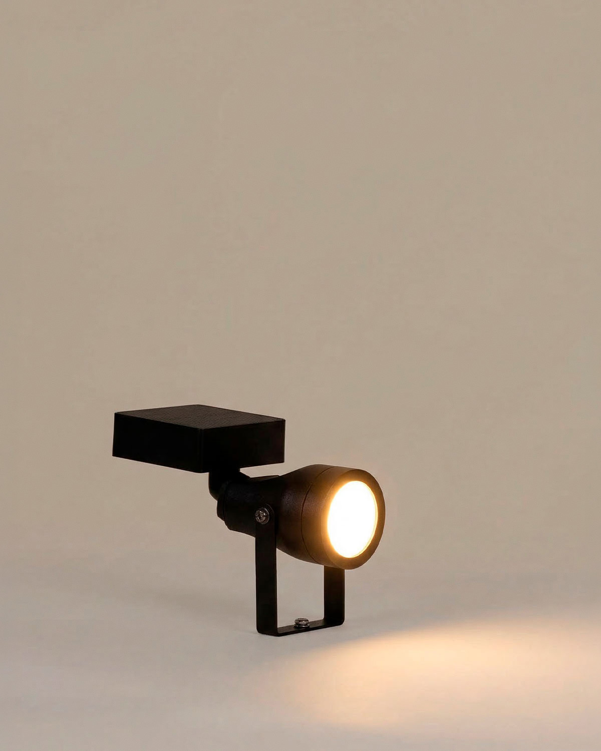 Faretto Solare a LED in Alluminio per Esterni Lythea, immagine della galleria 3