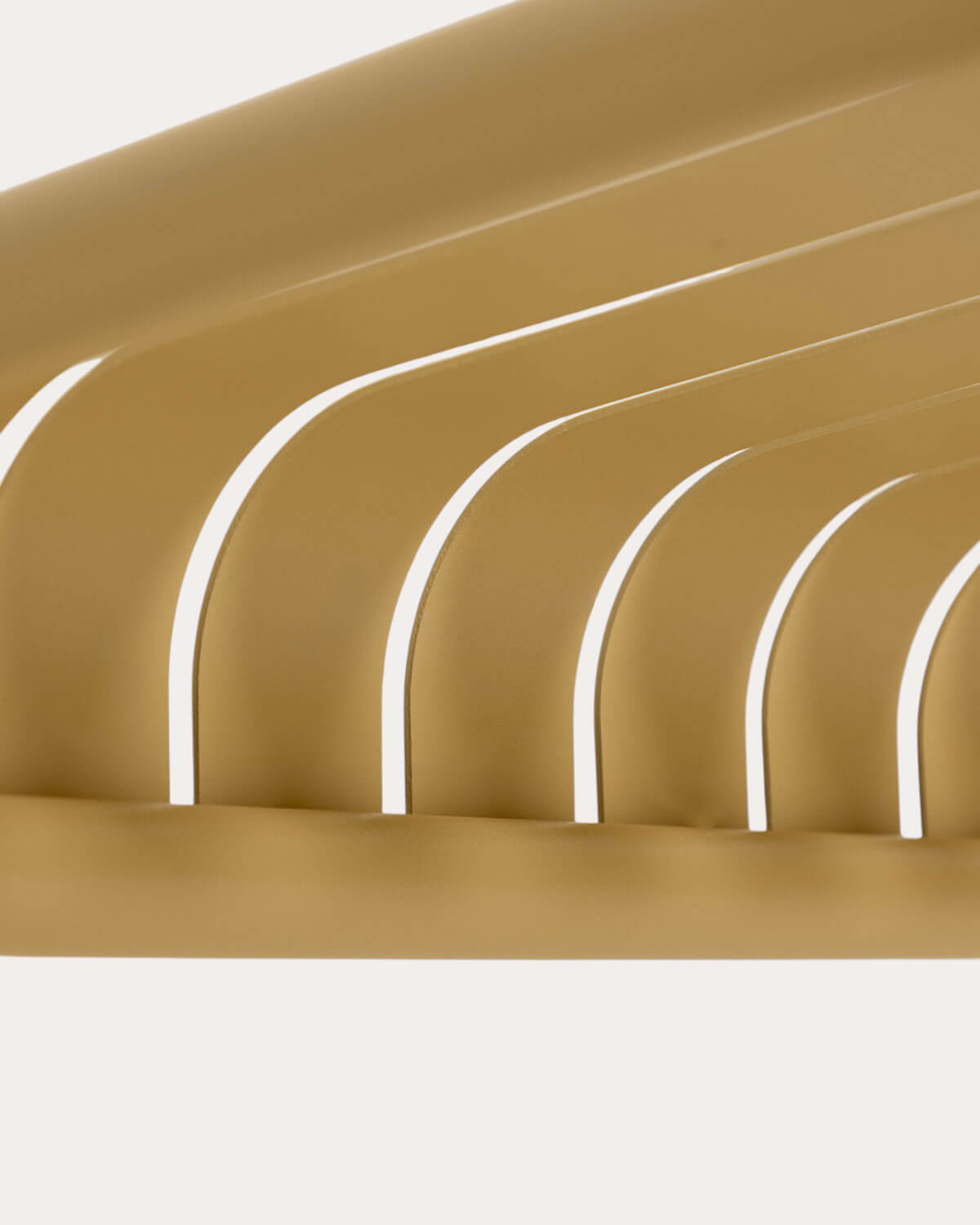 Set da Esterno composto da Tavolo Rettangolare (130x80 cm) e 2 Panchine in Metallo Tavo, immagine della galleria 6