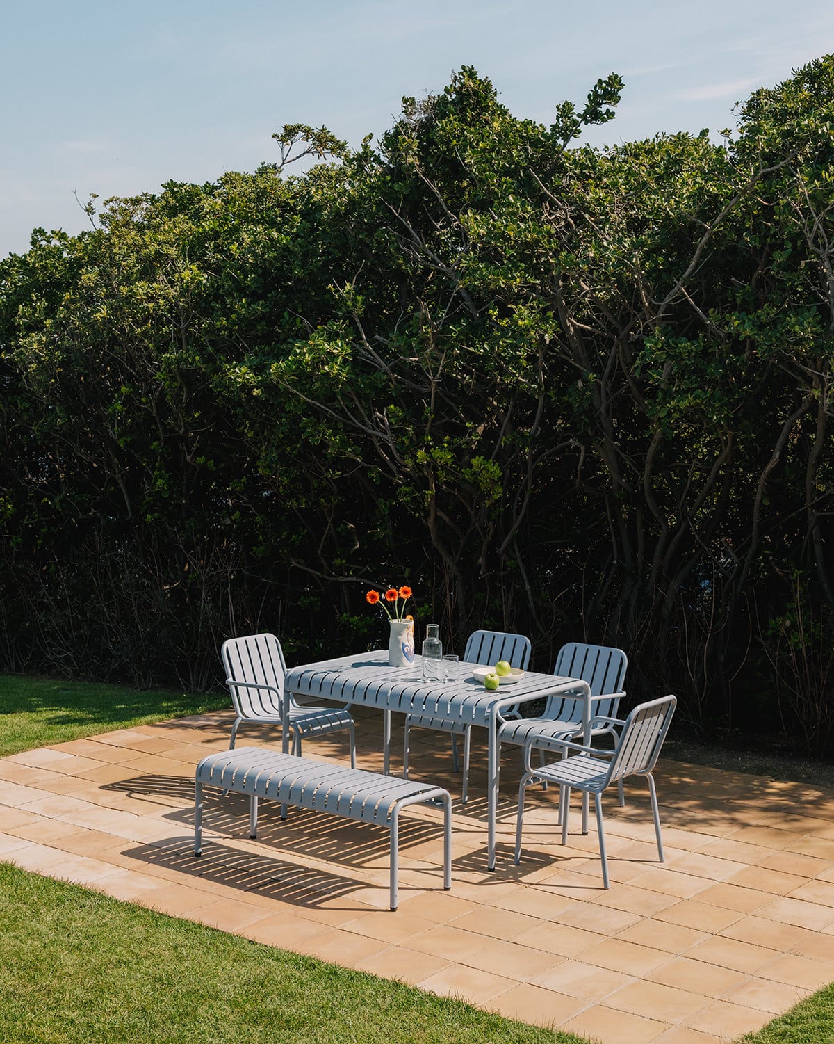 Set da Esterno con Tavolo Rettangolare (130x80 cm) con 1 Panca e 4 Sedie in Metallo Tavo, immagine della galleria 2