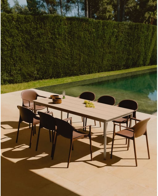 Set Tavolo Rettangolare in Metallo (200x90 cm) Dessie e 8 Poltrone in Polipropilene Juana da Esterno