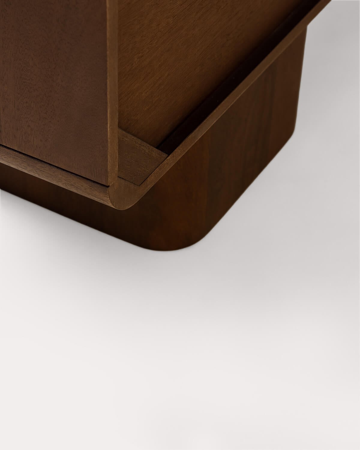Pack 2 comodini con cassetto 50x45 cm in legno di mango e metallo Arties, immagine della galleria 8