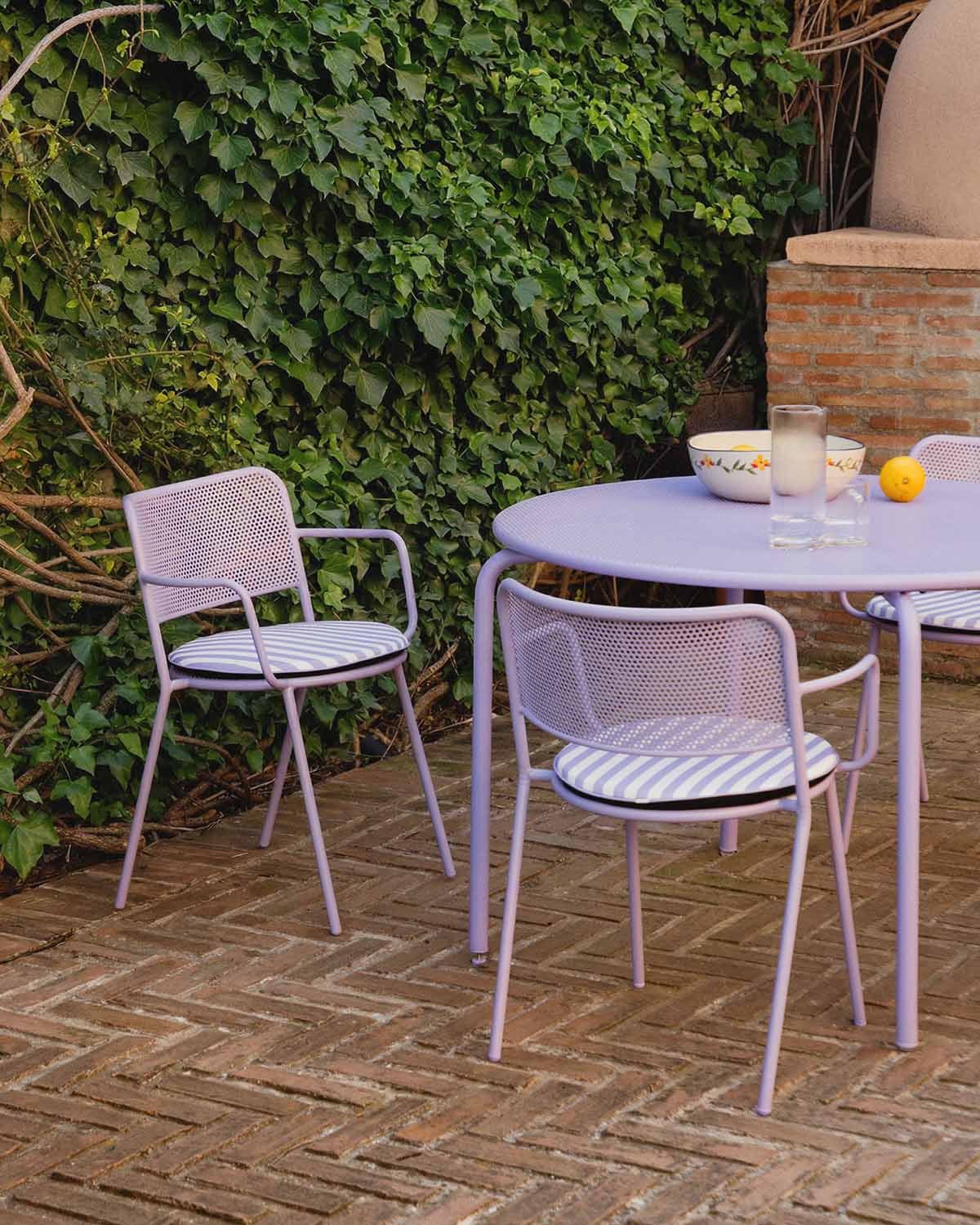 Sedia da Esterno con Braccioli in Metallo Dorothea, immagine della galleria 2