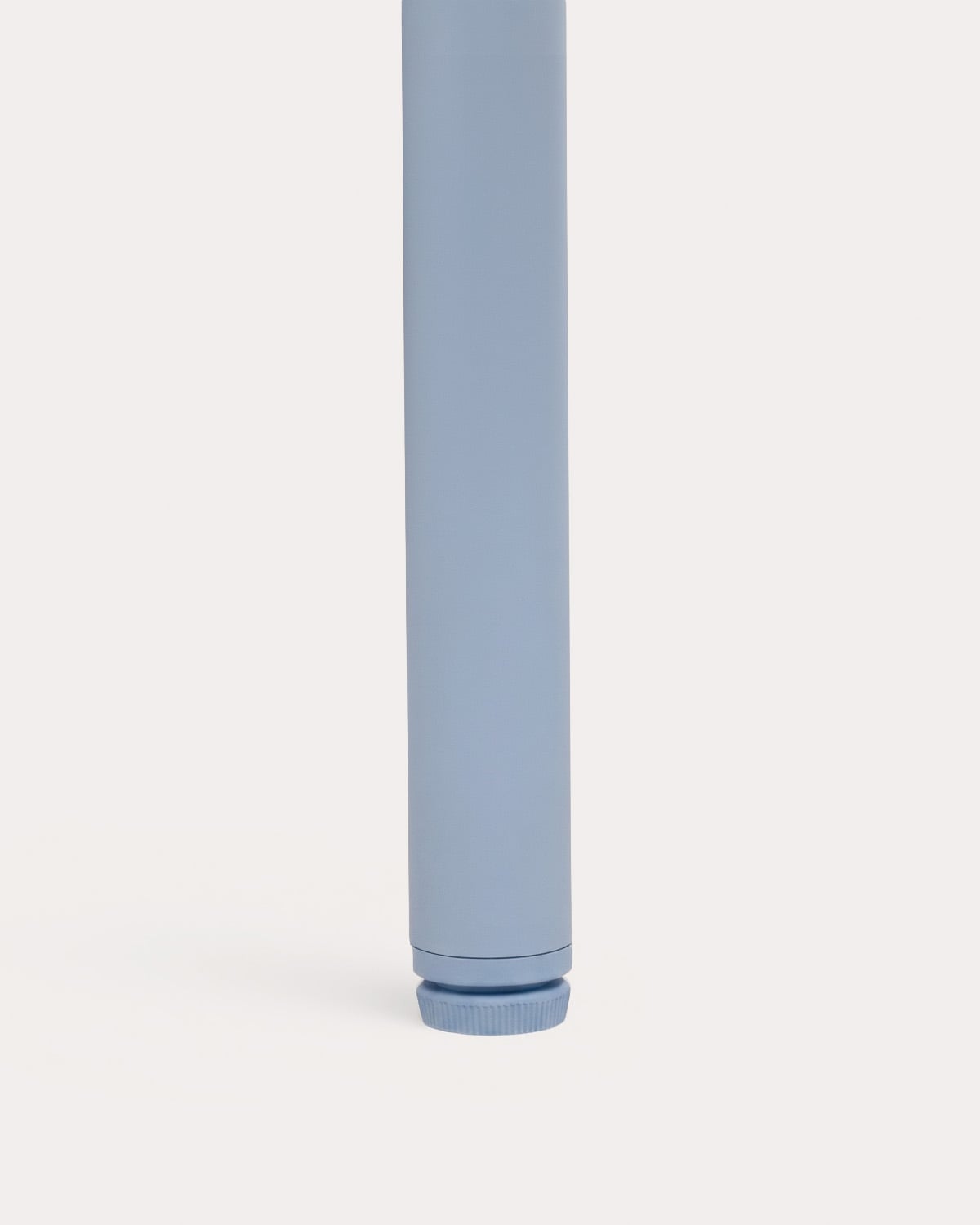 Set con tavolo rettangolare 130x80 cm e 2 panche in metallo Tavo, immagine della galleria 7