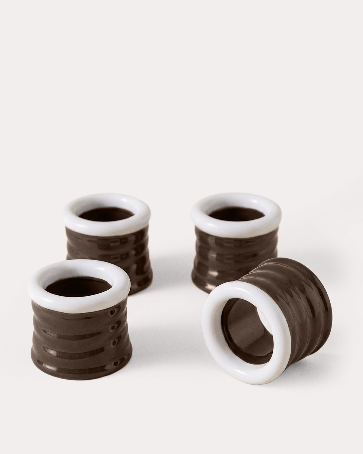 Pack da 4 anelli portatovaglioli Ø4,5 cm in dolomite Moica, immagine della galleria 4