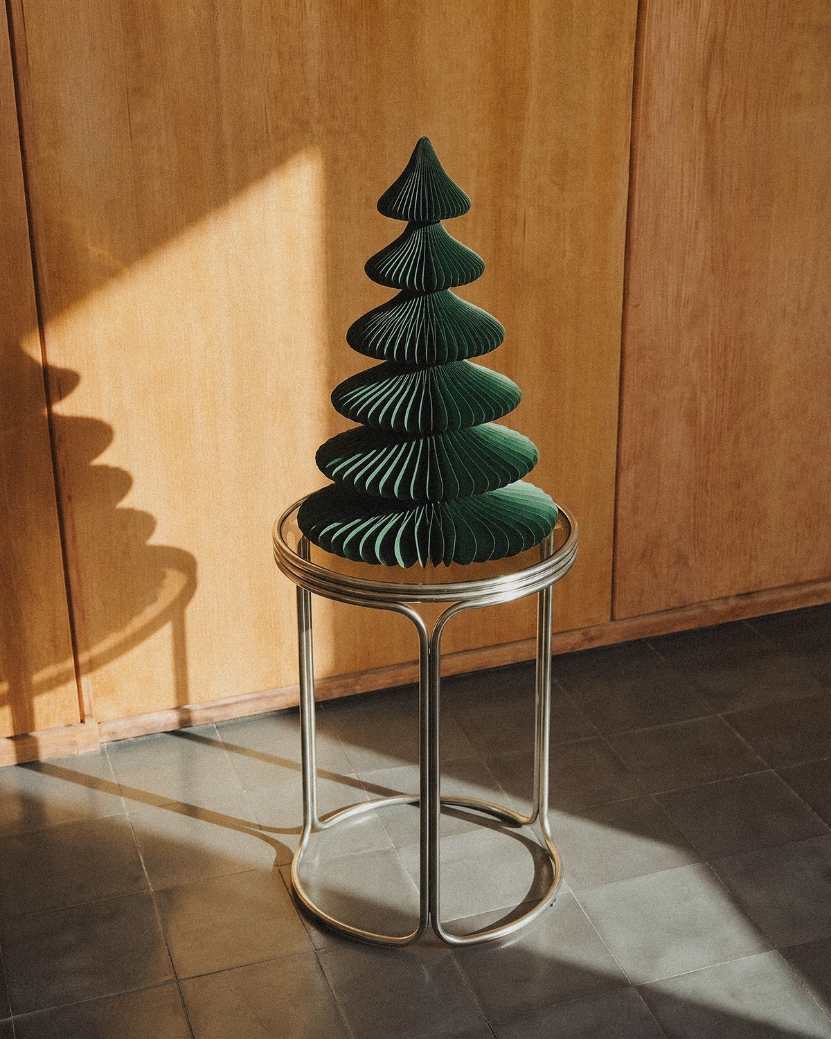 Albero di Natale di carta Huney, immagine della galleria 2