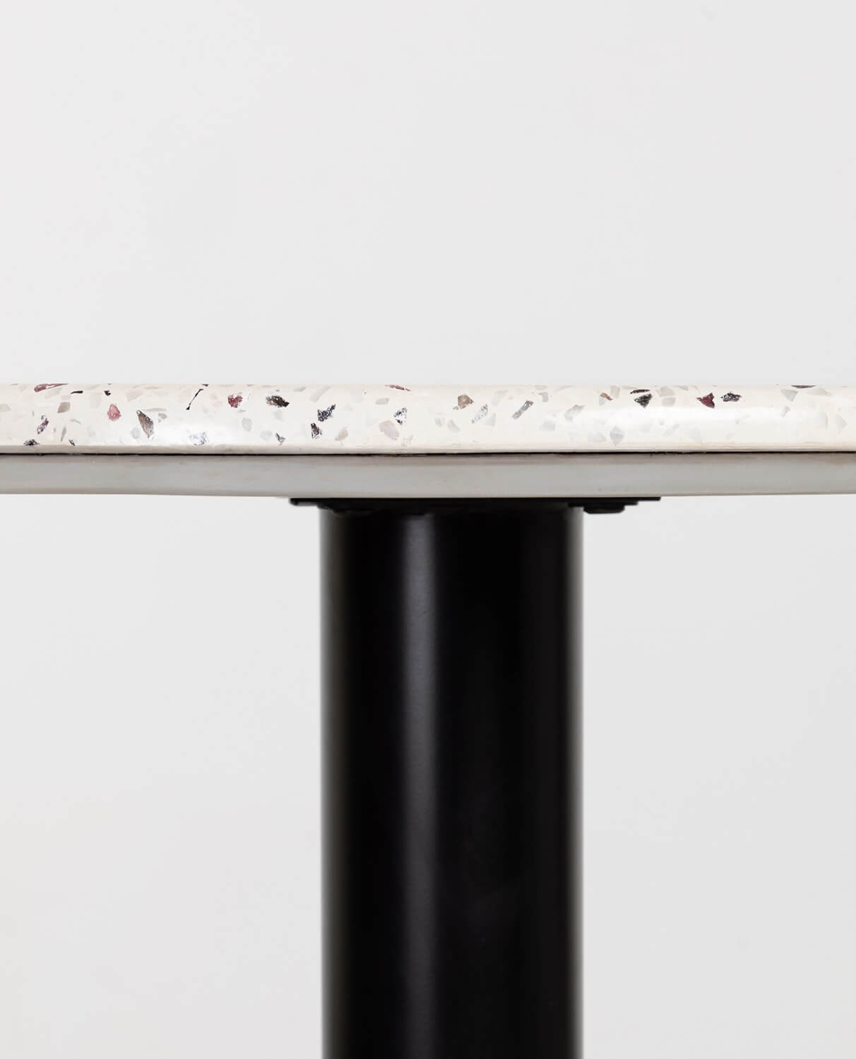Mesa de Jantar Redonda Terrazzo (Ø70 cm) Habana, imagem de galeria 2