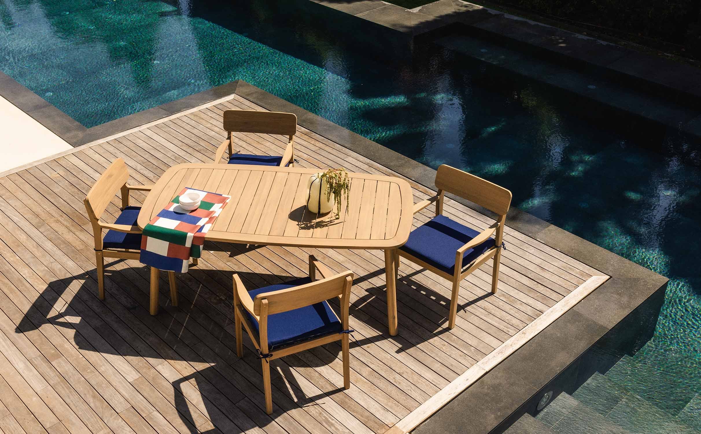 Conjunto de Mesa Retangular de Jardim (180x100 cm) em Madeira de Acácia e 4 Cadeiras com Braços Marla, imagem de galeria 1