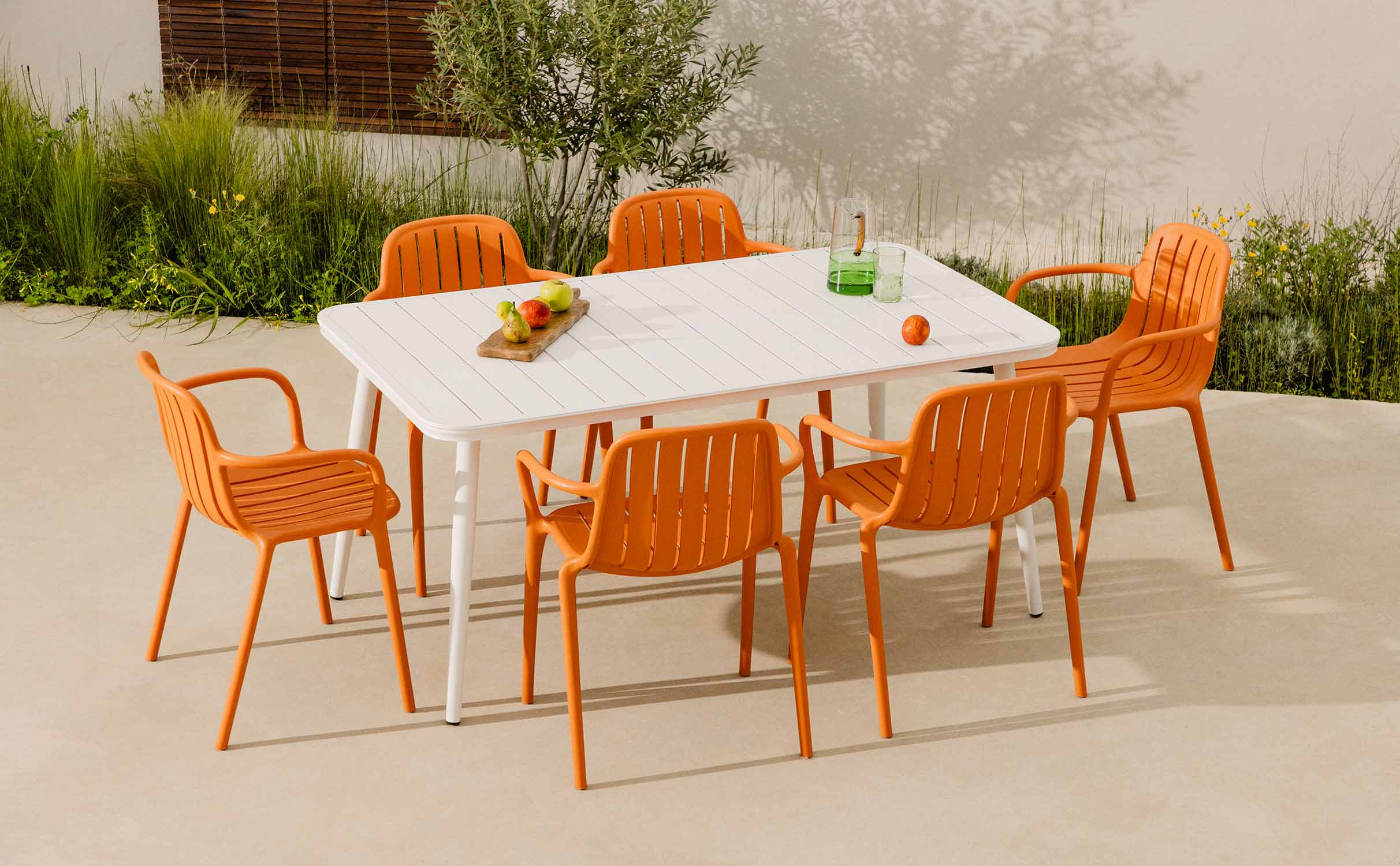 Conjunto de Mesa Retangular de Alumínio Cancun e 6 Cadeiras de Polipropileno para Área Externa Brand, imagem de galeria 1
