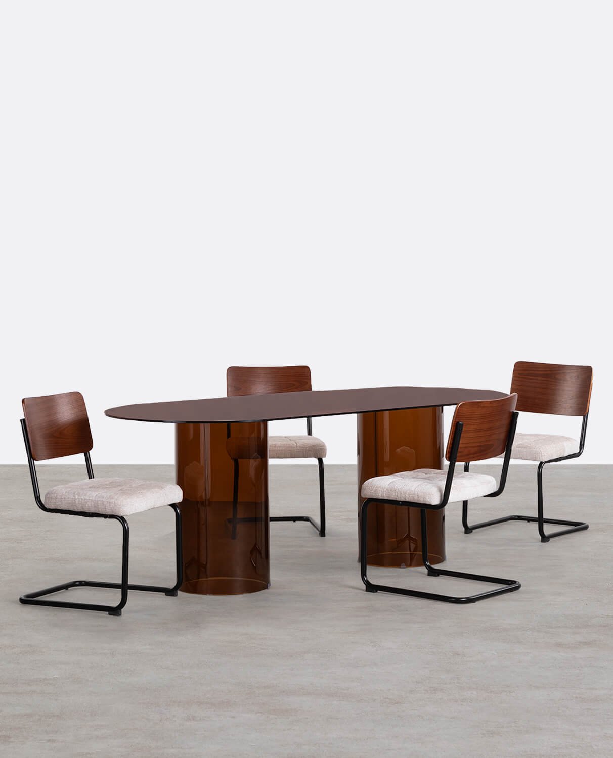 Conjunto de Mesa de Jantar Oval em Vidro Temperado Kolu e 4 Cadeiras em Madeira e Tecido Cuba, imagem de galeria 1