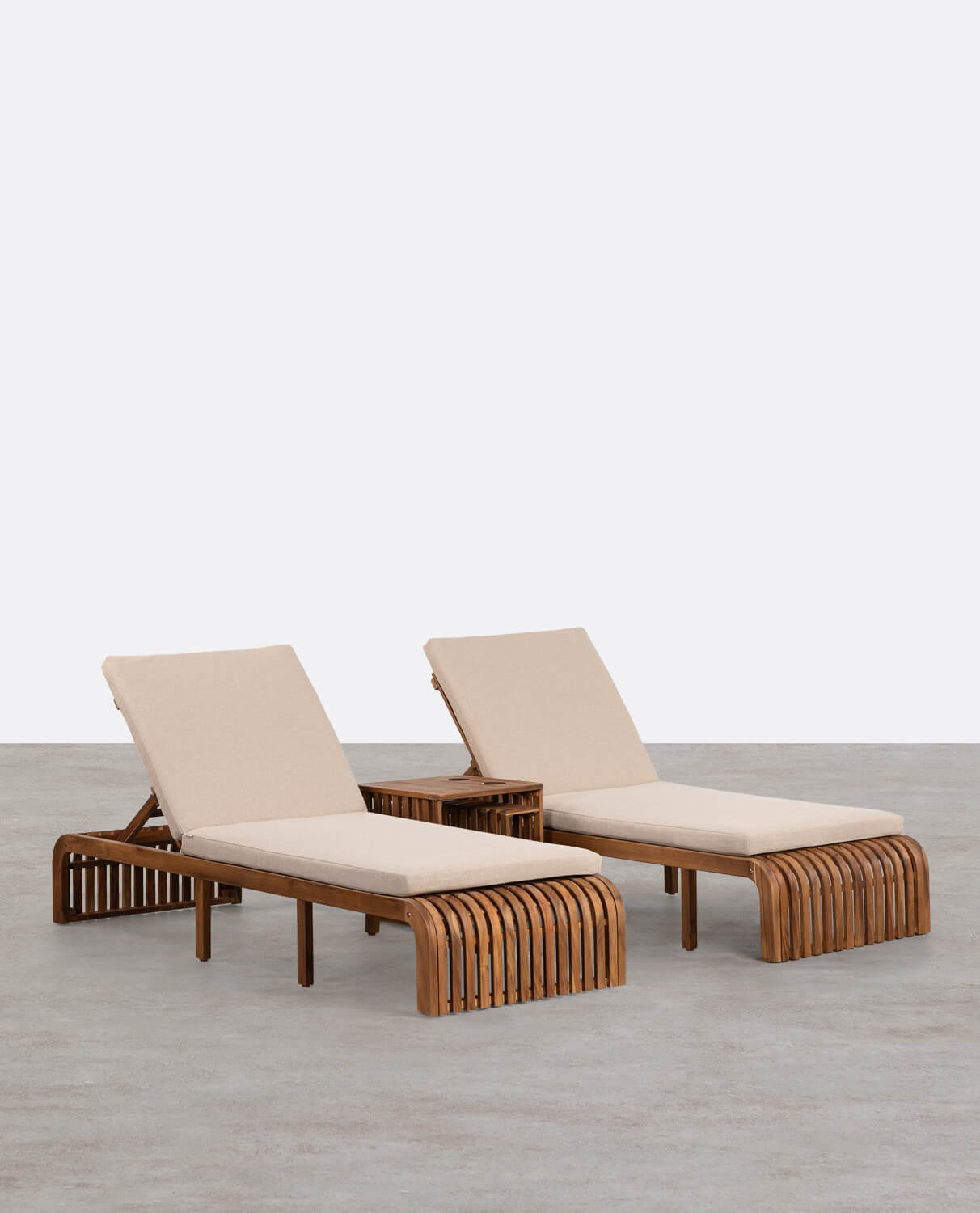 Set de 2 Espreguiçadeiras e Mesa Lateral em Madeira de Acácia (45x45 cm) Hazan, imagem de galeria 1