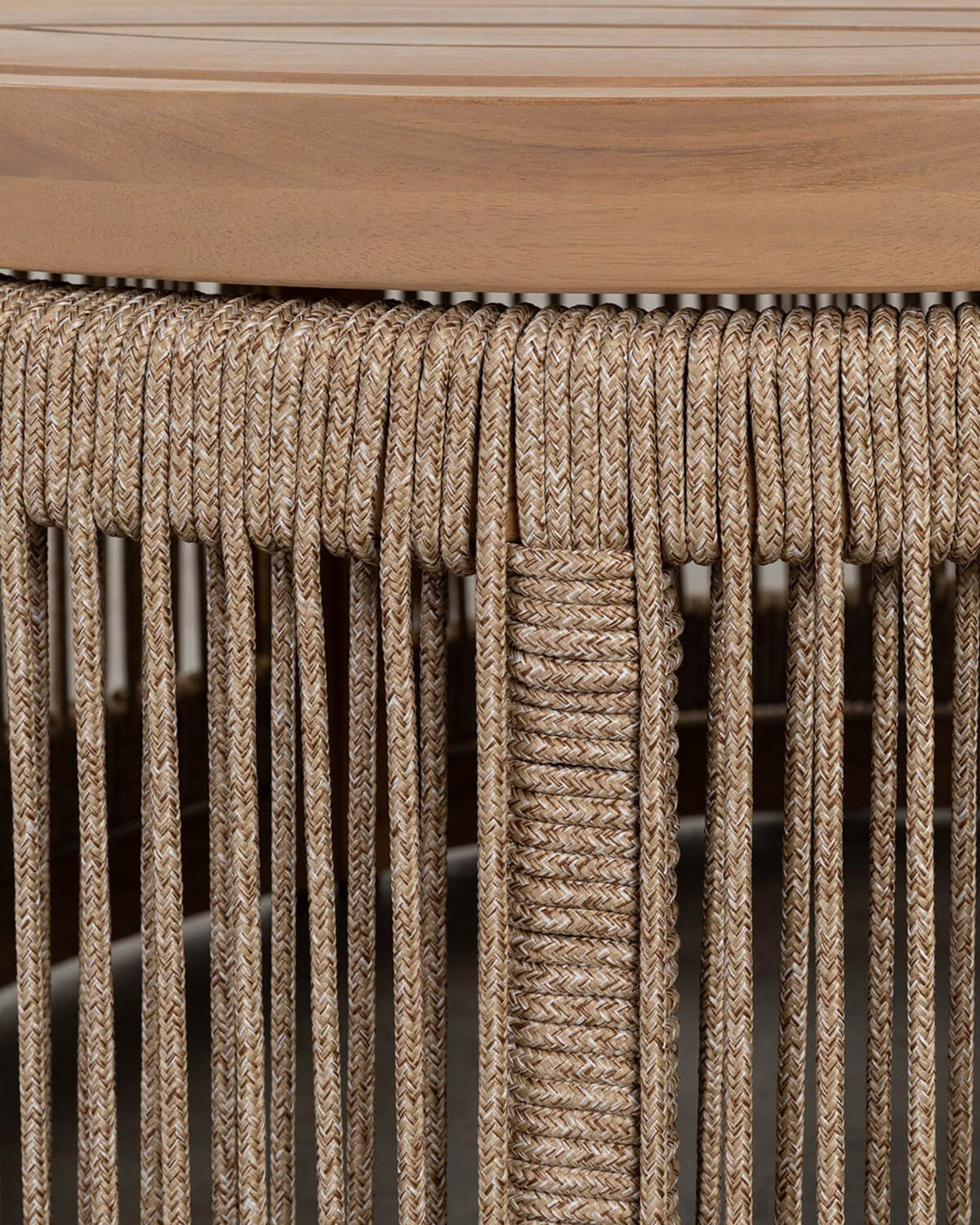 Mesa de Centro Redonda de Madeira de Acácia Mares (Ø80 cm), imagem de galeria 3