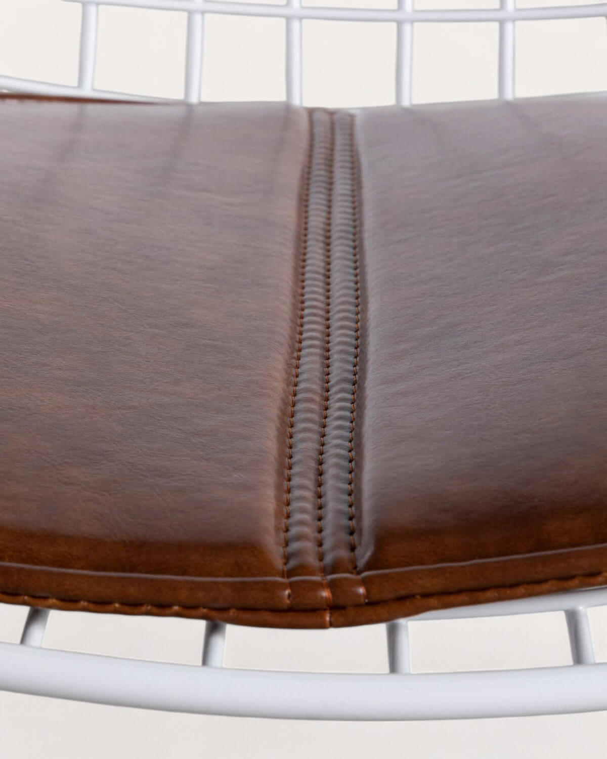 Cadeira de Jantar de Metal com Encosto Alto Aras , imagem de galeria 6