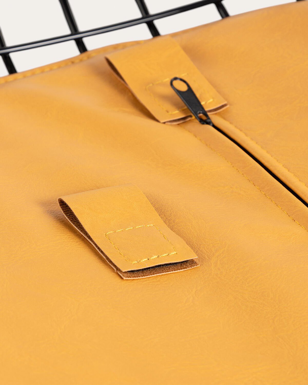 Cadeira de Jantar de Metal Aras com Encosto Baixo , imagem de galeria 7