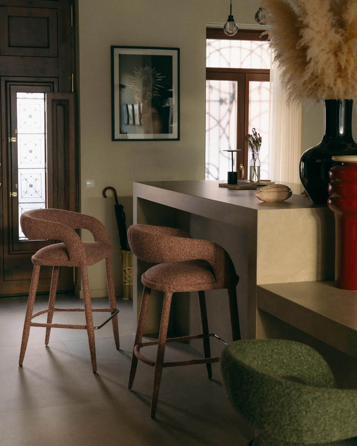 Banqueta Alta em Tecido e Metal (75 cm) Ewen, imagem de galeria 2