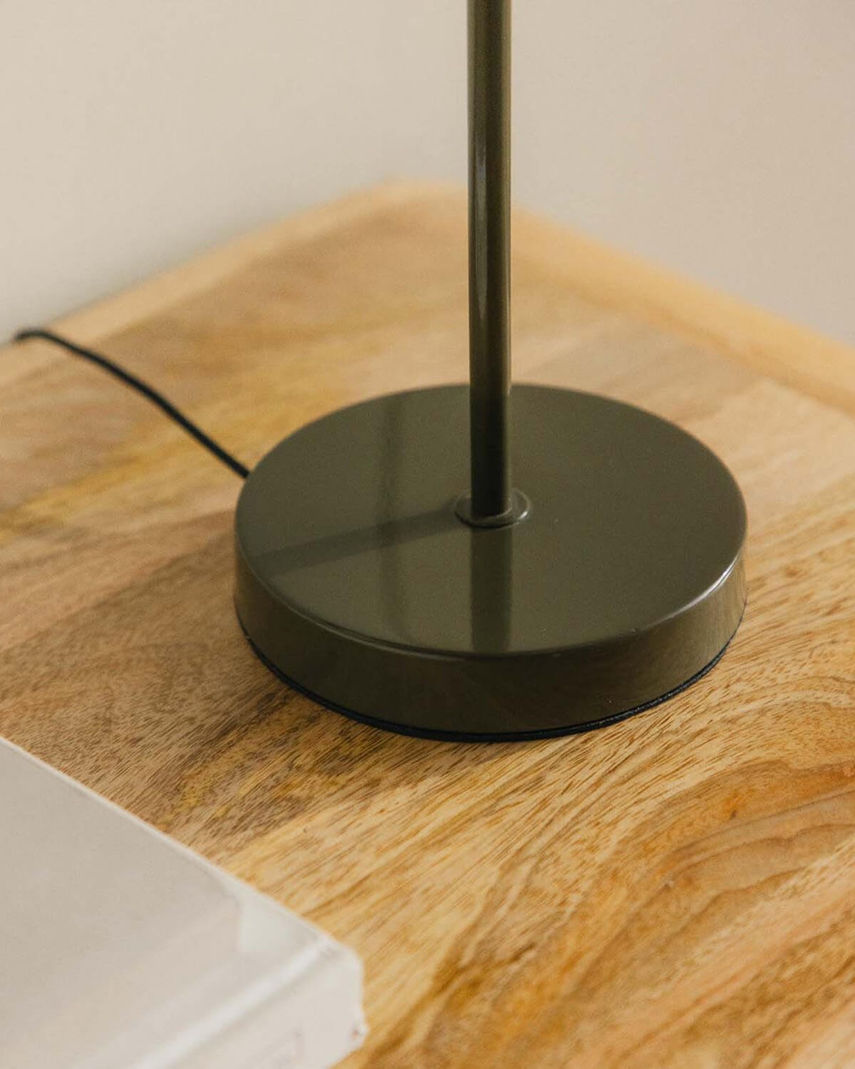 Candeeiro de Mesa de Metal Regulável Eloy, imagem de galeria 3