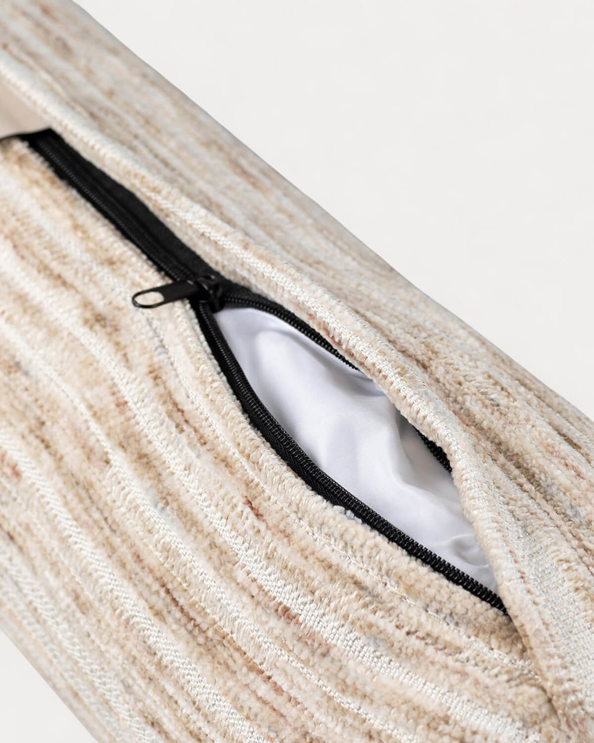 Almofada Cilíndrica de Tecido (63x15 cm) Marssel, imagem de galeria 6