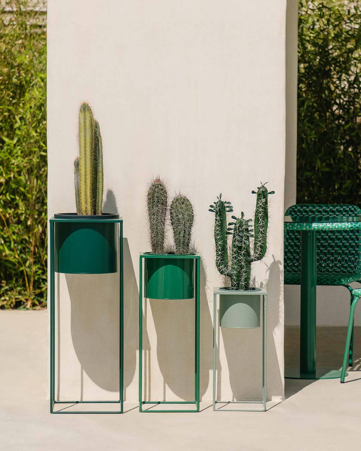 Conjunto 3 Vasos Redondos em Metal Cosme, imagem de galeria 2