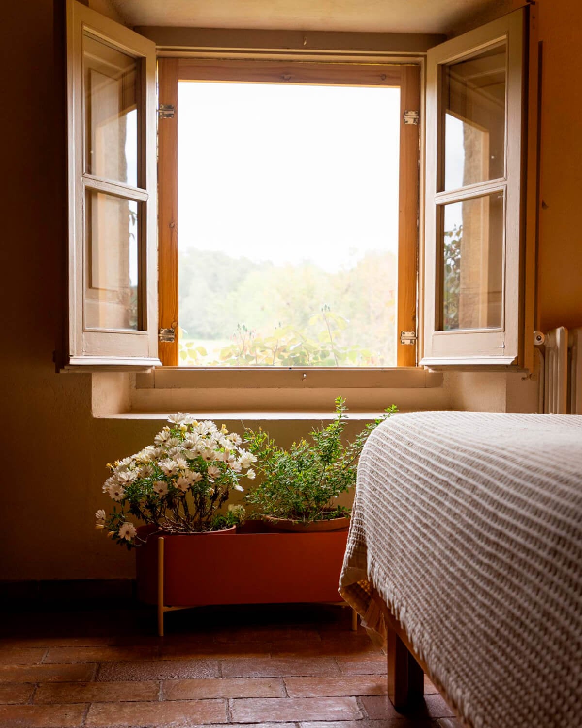 Plantador de Metal Eliam, imagem de galeria 2