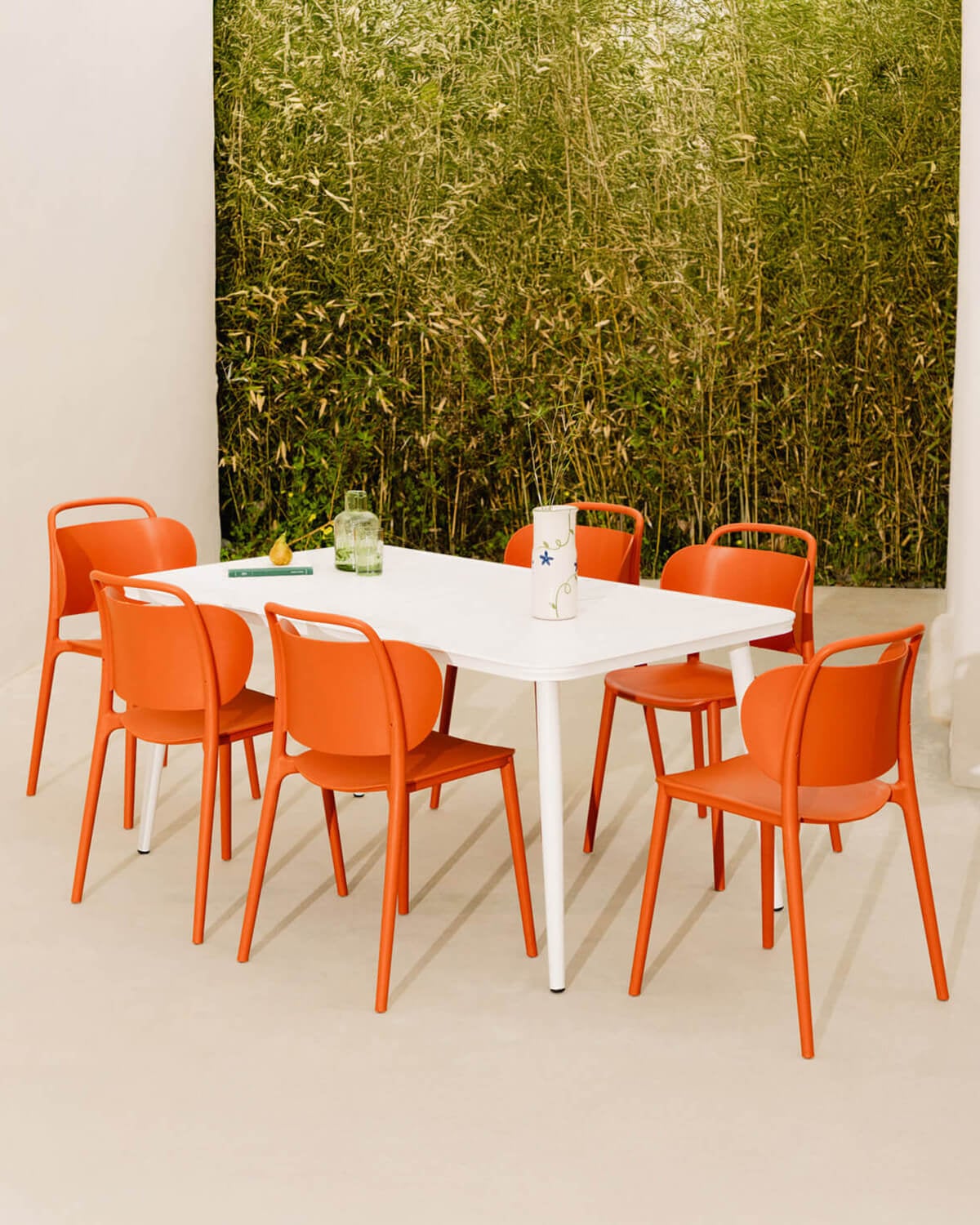 Conjunto de Mesa Retangular de Alumínio (160x90 cm) Cancun e 6 Cadeiras de Polipropileno para Área Externa Kole, imagem de galeria 2