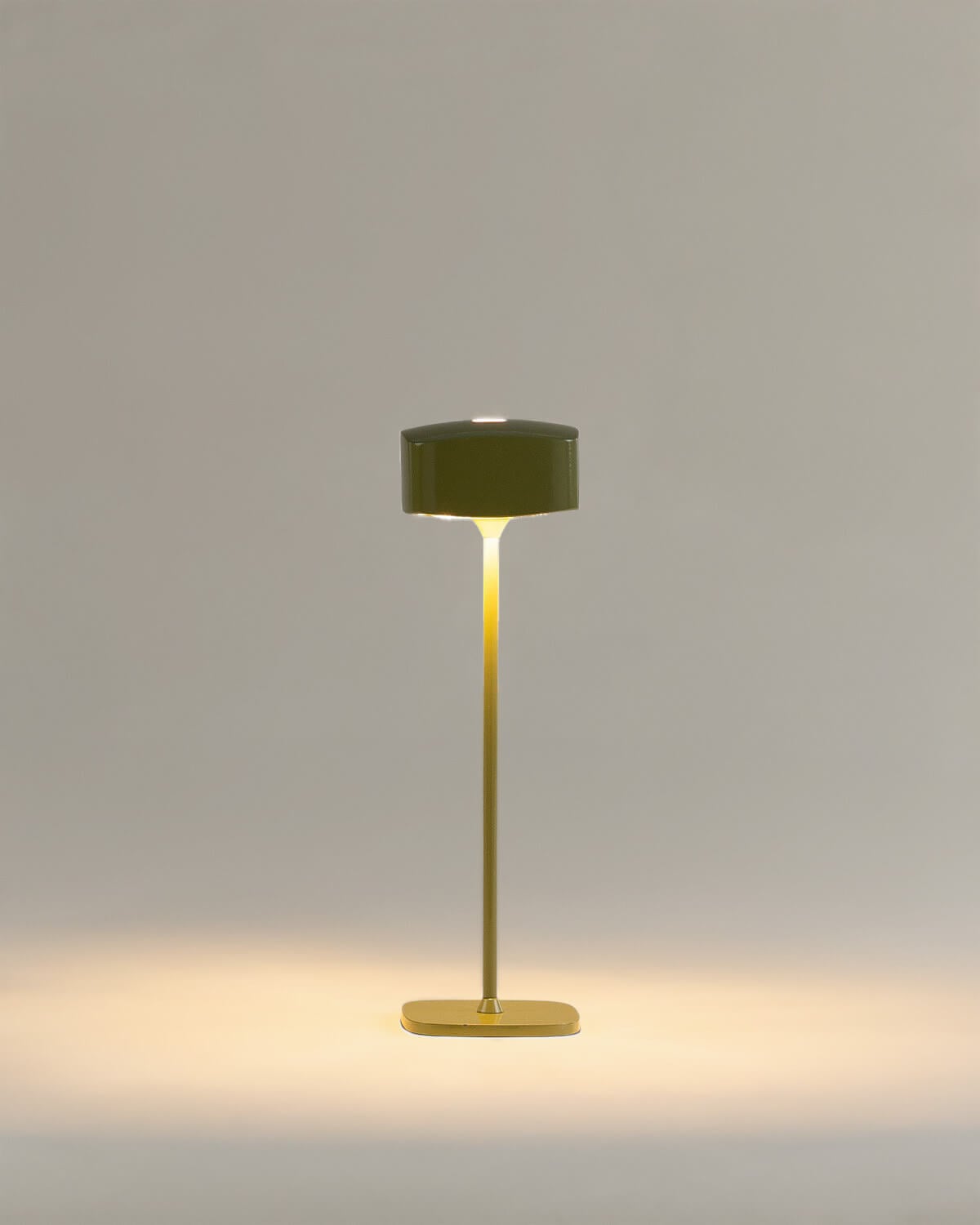 Luminária de Mesa LED Sem Fio e Regulável para Exterior Taluma, imagem de galeria 2