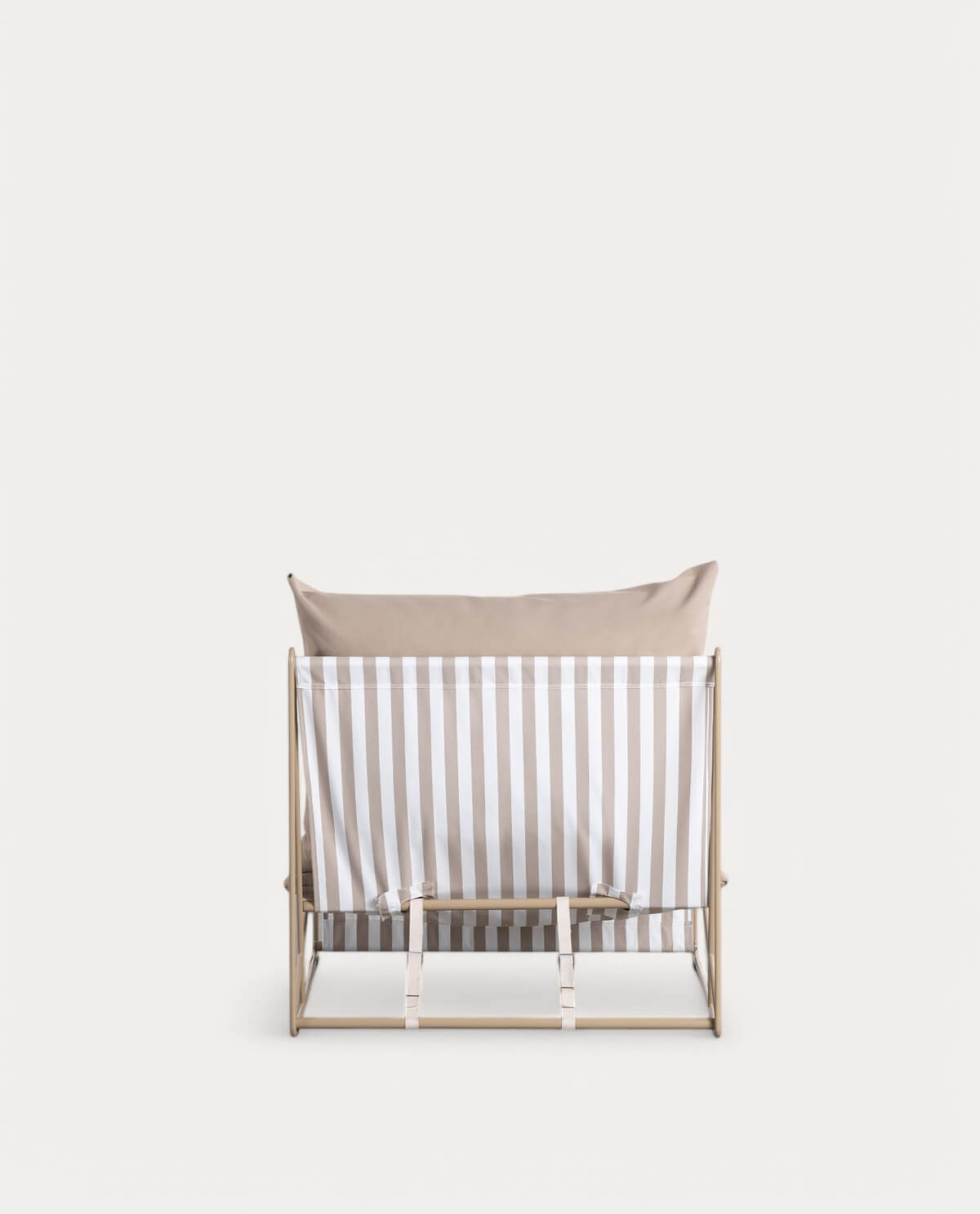 Cadeirão em Metal e Assento em Tecido Carpa, imagem de galeria 5