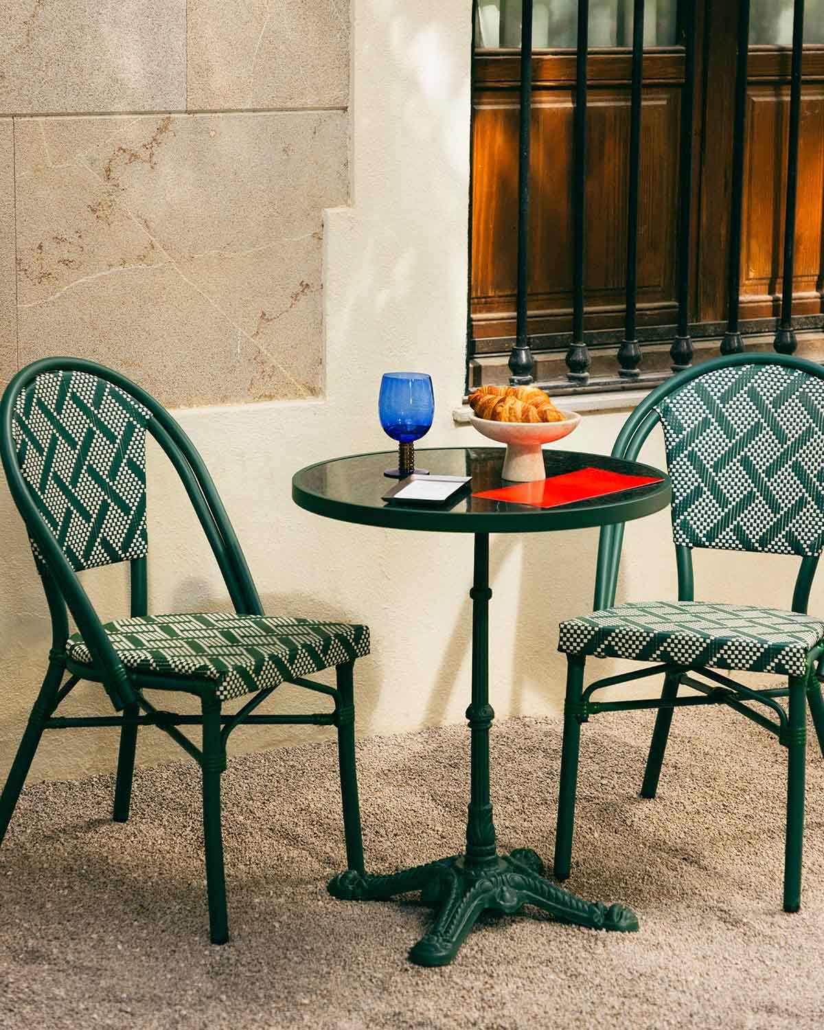 Cadeira de Exterior em Alumínio e Rattan Sintético Yona Bistro, imagem de galeria 2