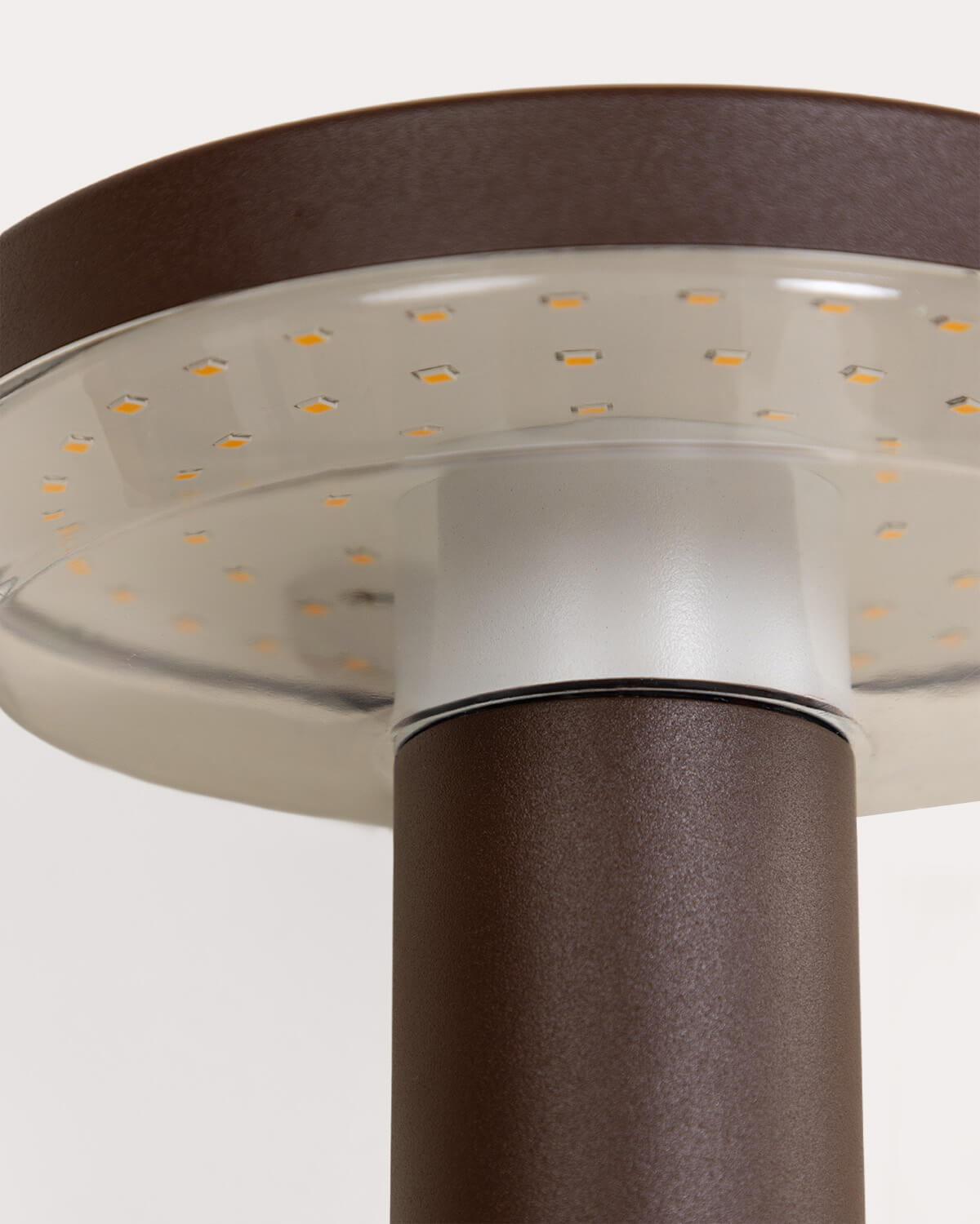 Luminária de Parede Solar LED Metálica para Exterior Sulivan, imagem de galeria 9