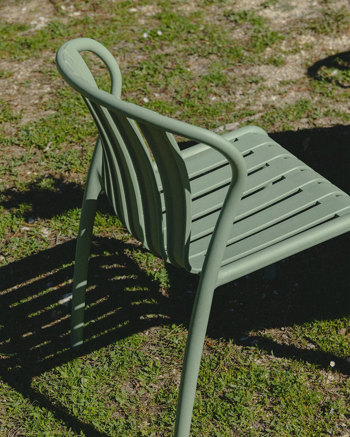 Conjunto de Mesa Retangular (153x90 cm) e 4 Cadeiras de Exterior em Polipropileno Baztan, imagem de galeria 6