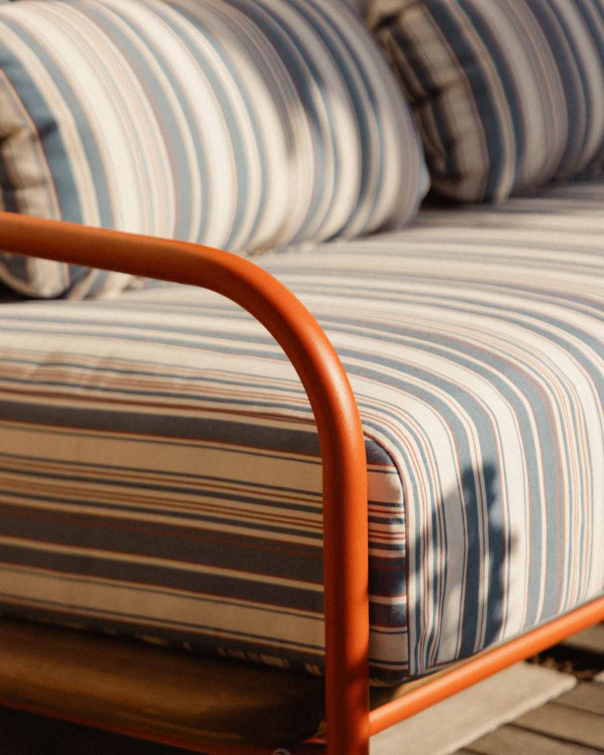 Sofá de Jardim de 2 Lugares em Metal e Tecido Ahrus, imagem de galeria 3