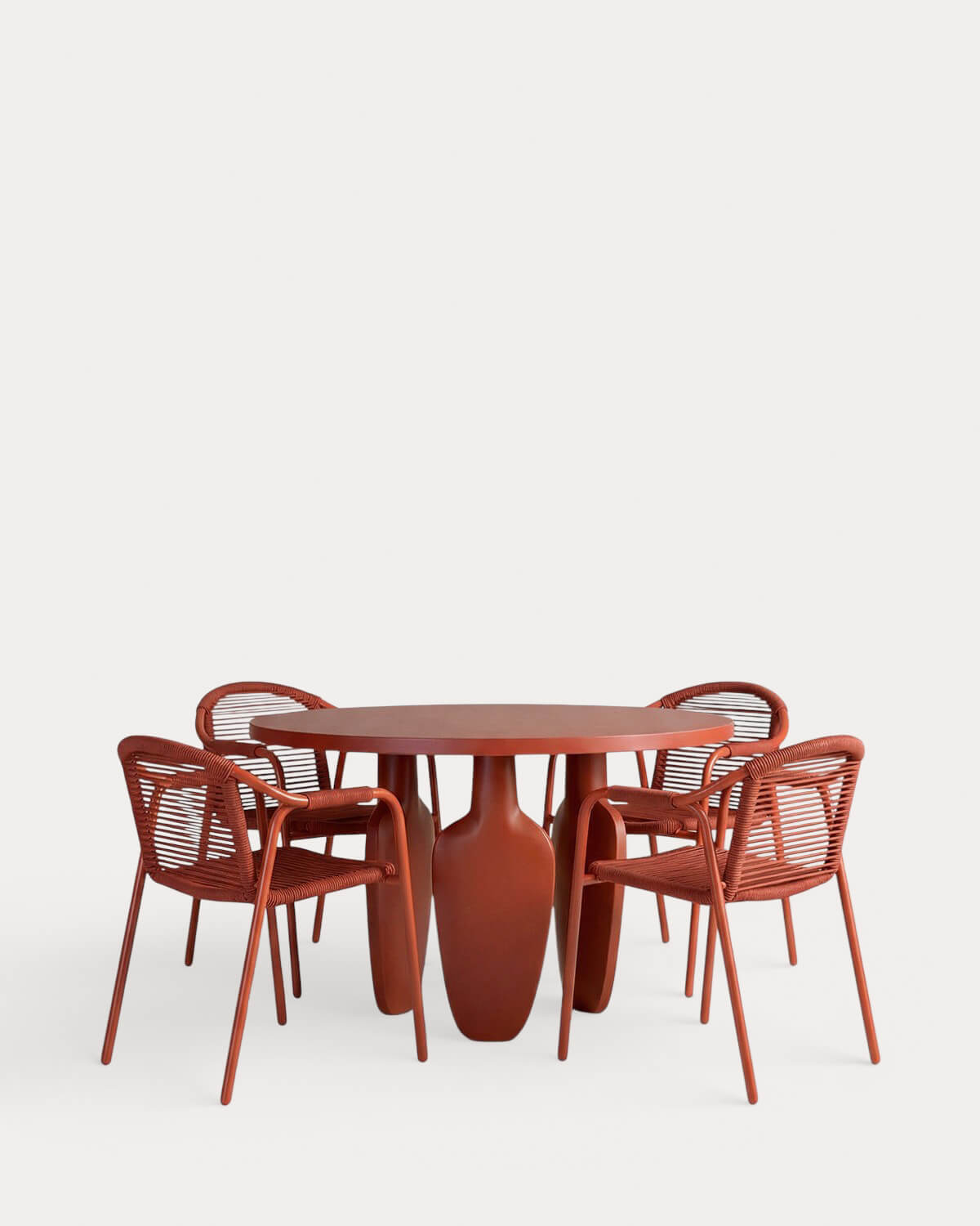 Conjunto de Mesa Redonda de Cimento Ylena (Ø120 cm) e 4 Cadeiras de Exterior com Apoios de Braço em Metal e Corda Murna, imagem de galeria 1