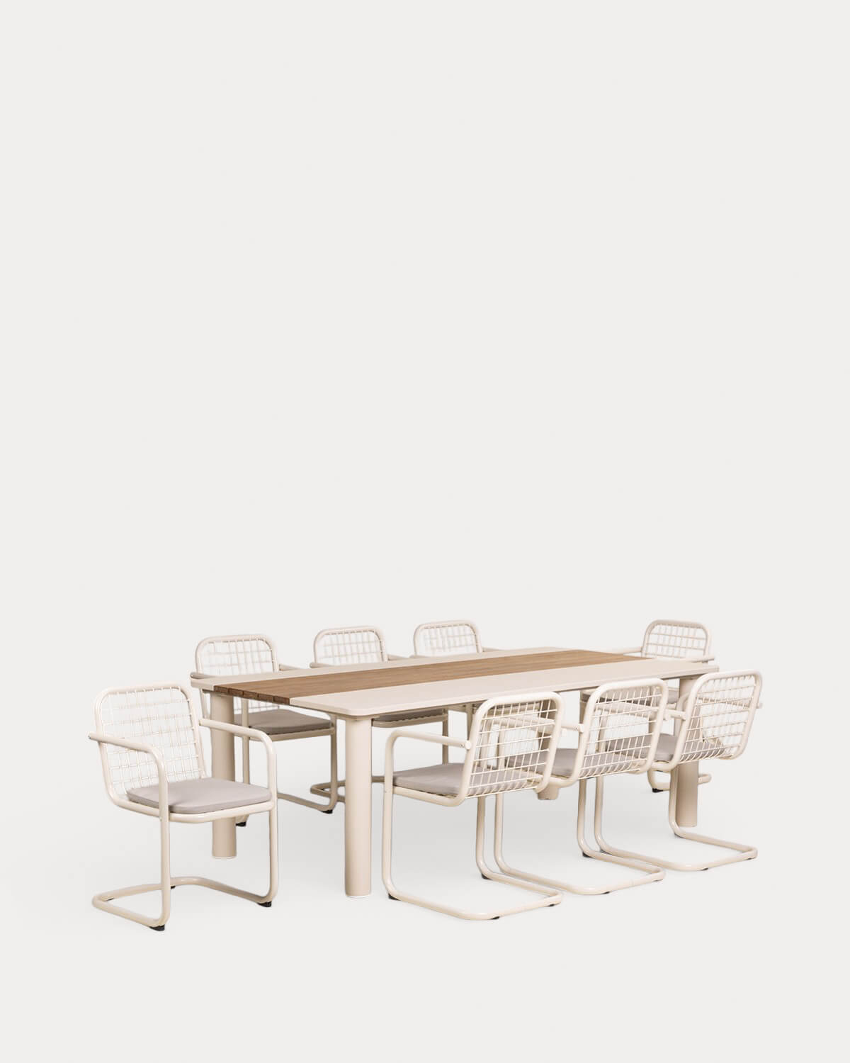 Conjunto de Mesa Retangular (220x110 cm) Lirae e 8 Cadeiras com Apoios de Braço em Metal Biaritz para Uso Externo, imagem de galeria 1