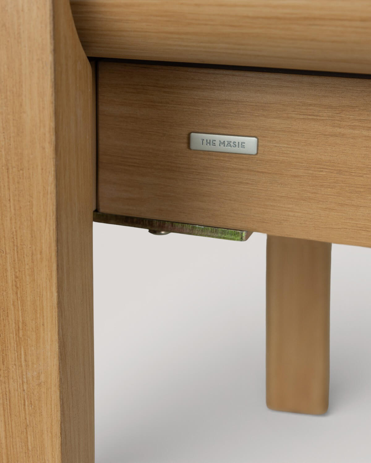 Conjunto de Mesa Retangular Extensível (225-330x100 cm) Ubel e 8 Cadeiras de Braço em Madeira de Acácia Tanon para Uso Externo, imagem de galeria 8