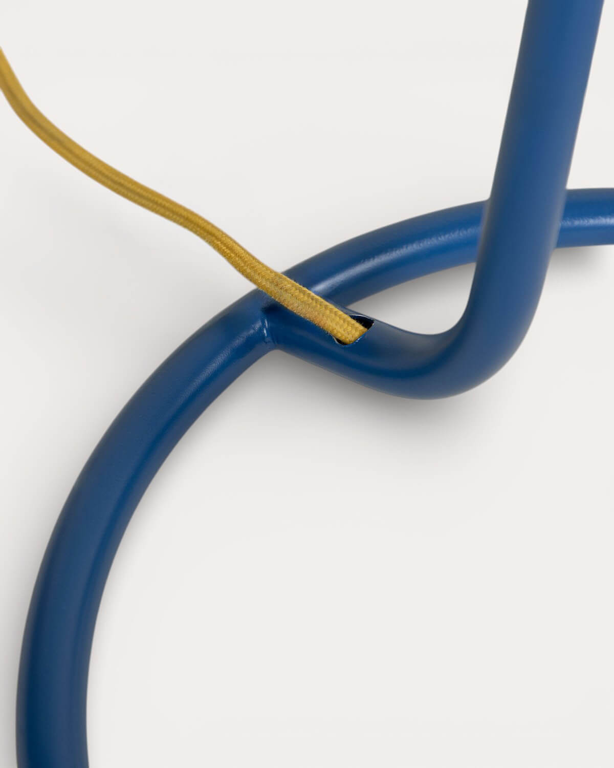 Luminária de Chão Metálica Kabil, imagem de galeria 5131535