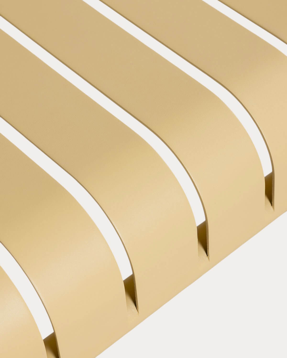 Conjunto de Mesa Retangular para Exterior (130x80 cm) e 2 Bancos de Metal Tavo, imagem de galeria 4