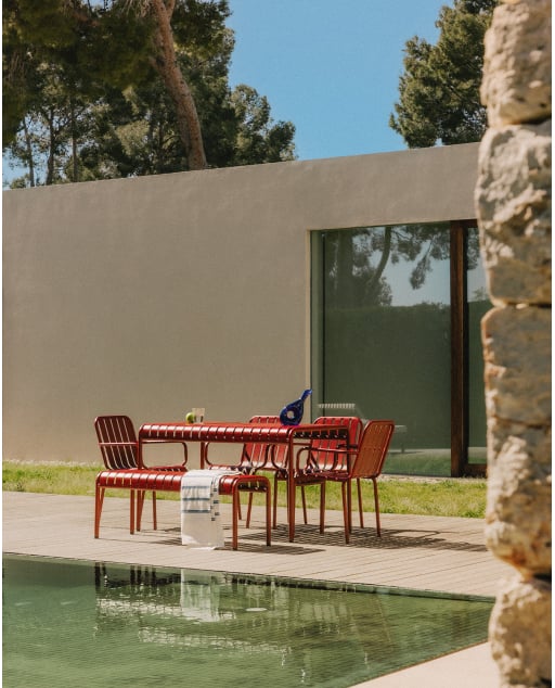 Conjunto de Mesa Retangular (130x80 cm) com 1 Banco e 4 Cadeiras de Metal Tavo Outdoor
