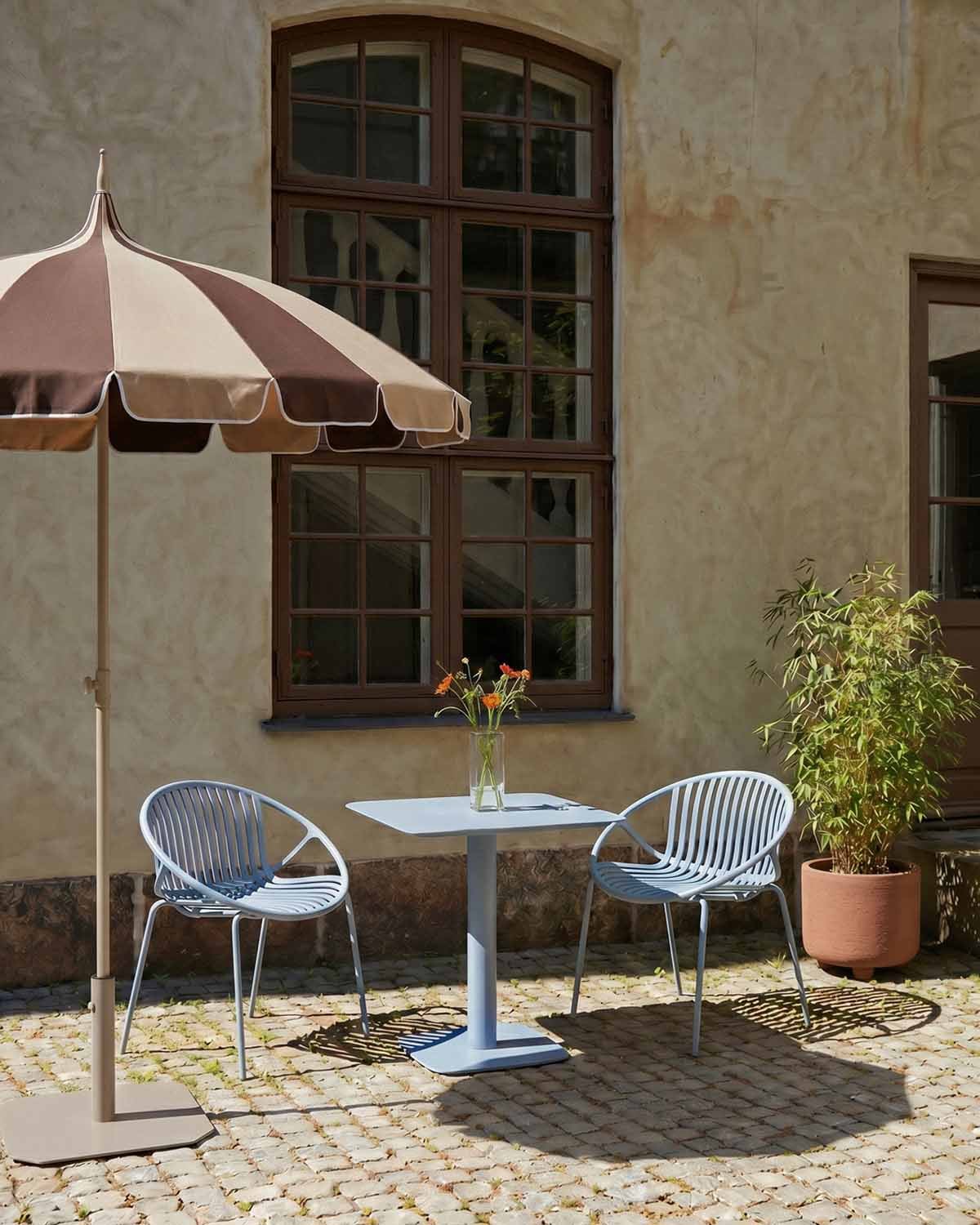 Conjunto de Mesa Quadrada de Metal Zoilo (70x70 cm) e 2 Cadeiras de Polipropileno para Exterior Anier, imagem de galeria 14
