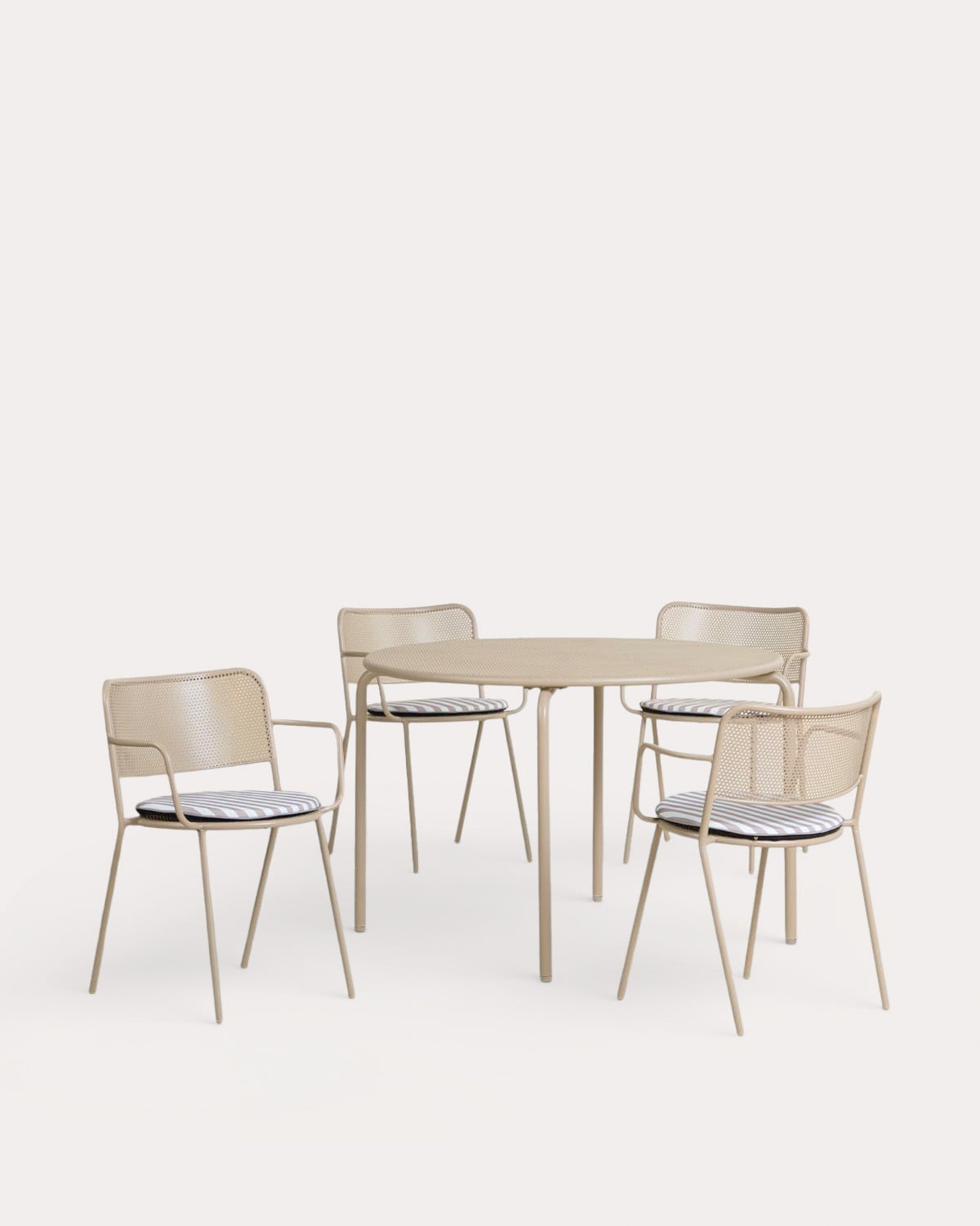 Conjunto composto por Mesa Redonda (Ø110 cm) e 4 Cadeiras com Apoios de Braços em Metal Dorothea para Exterior, imagem de galeria 1