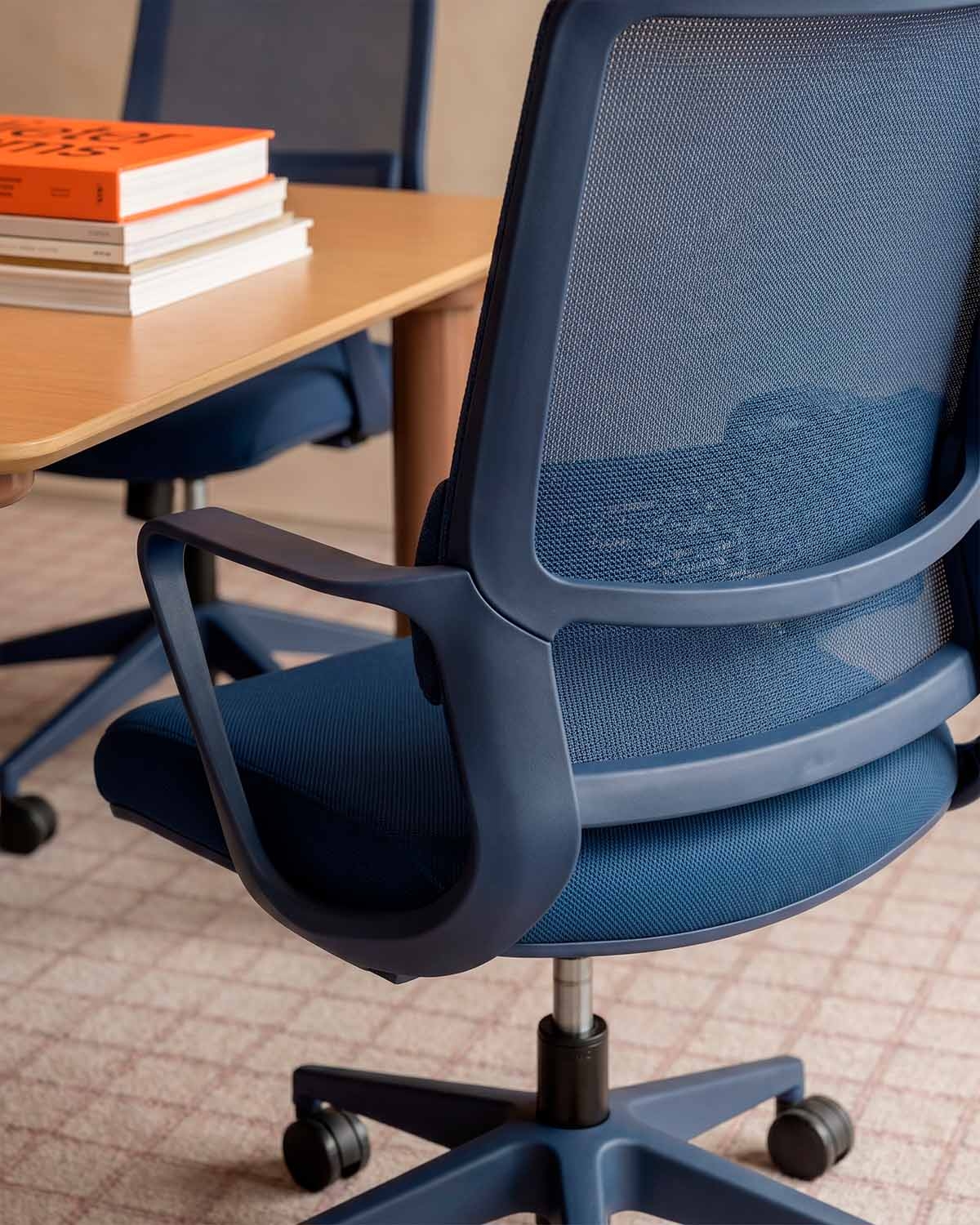 Cadeira de escritório regulável com apoios de braços Hedara, imagem de galeria 3