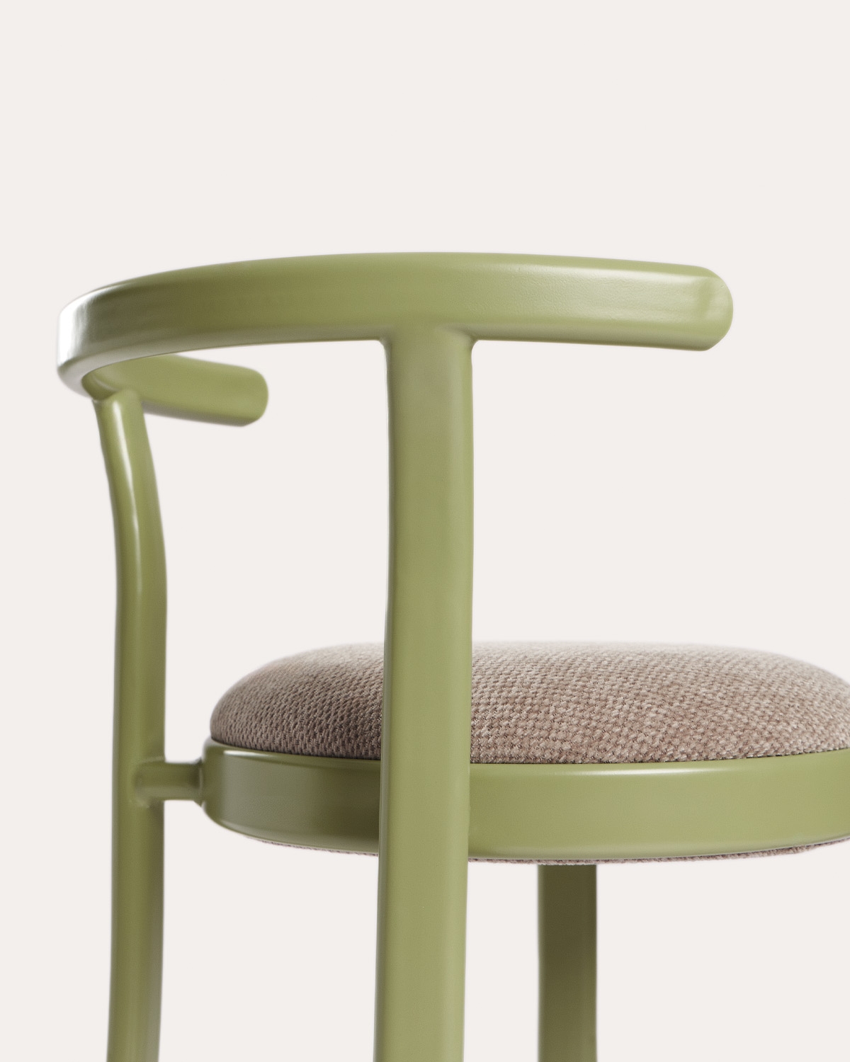 Conjunto de mesa de jantar oval 190x95 cm e 8 cadeiras de madeira e metal Biterit, imagem de galeria 6