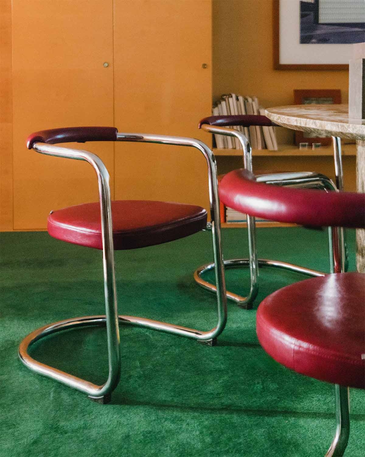 Cadeira de jantar em metal Aryo, imagem de galeria 2