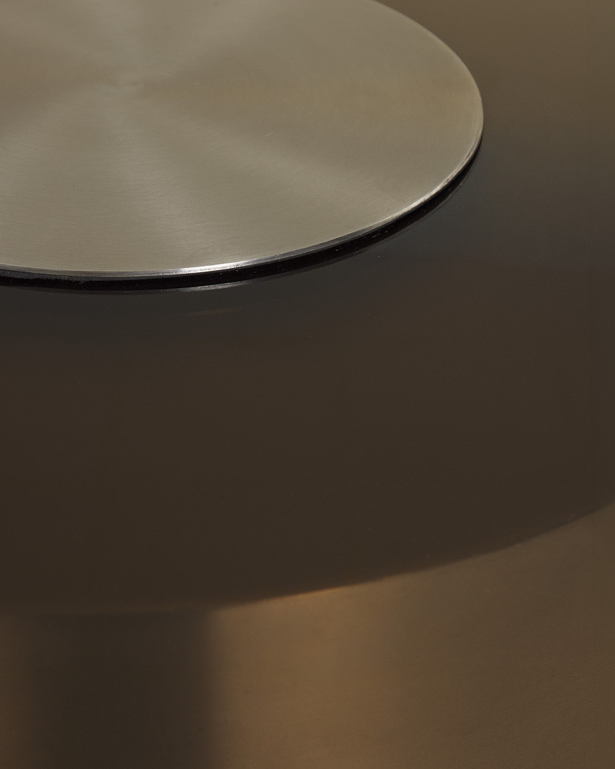 Mesa de jantar redonda Ø130 cm Revna, imagem de galeria 5