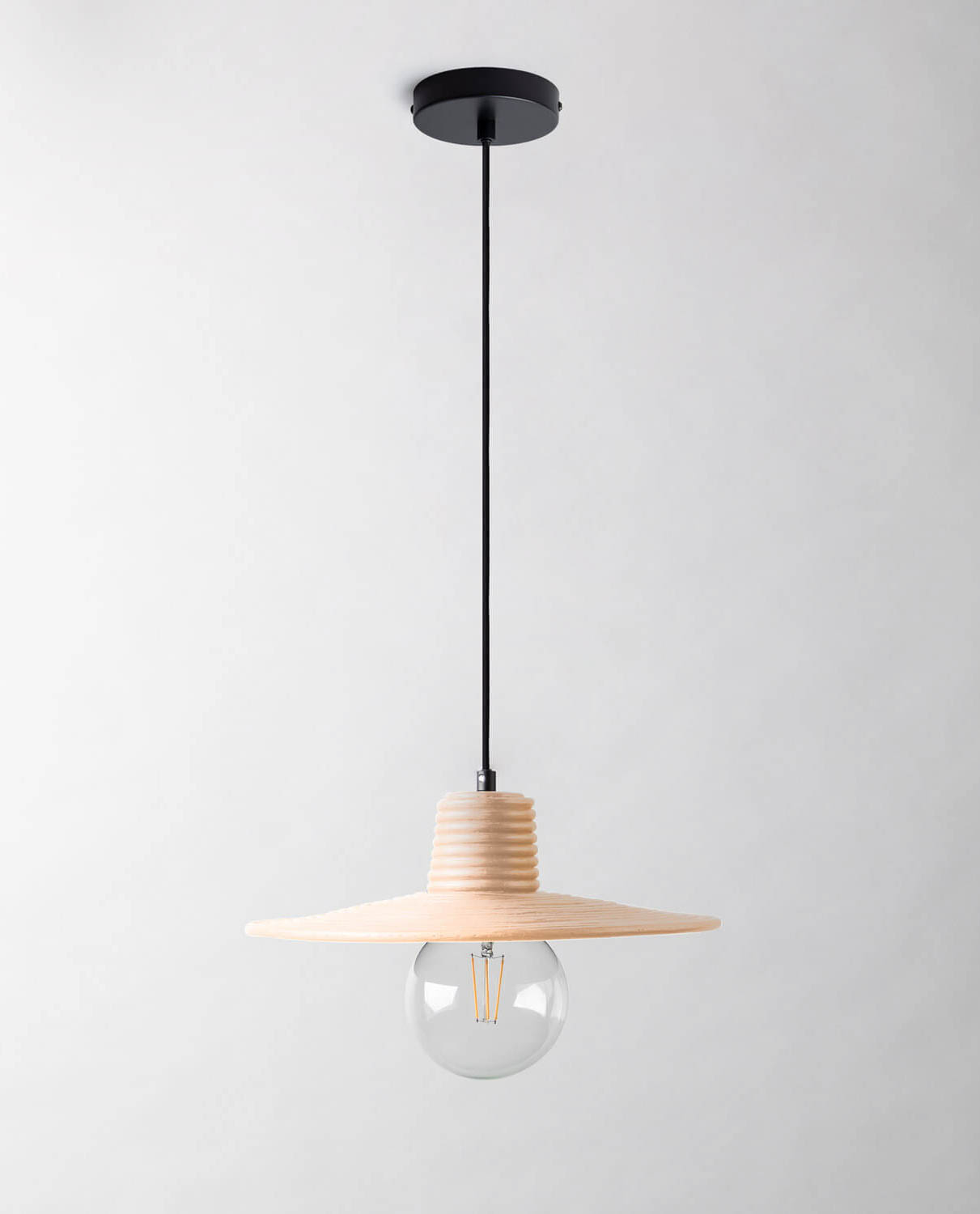 Metal and Rattan Ceiling Light Ø35,5 Molly, gallery image 1